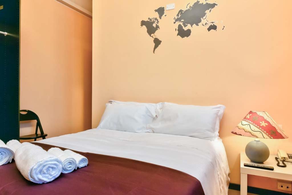 Economy Double Room photo 2