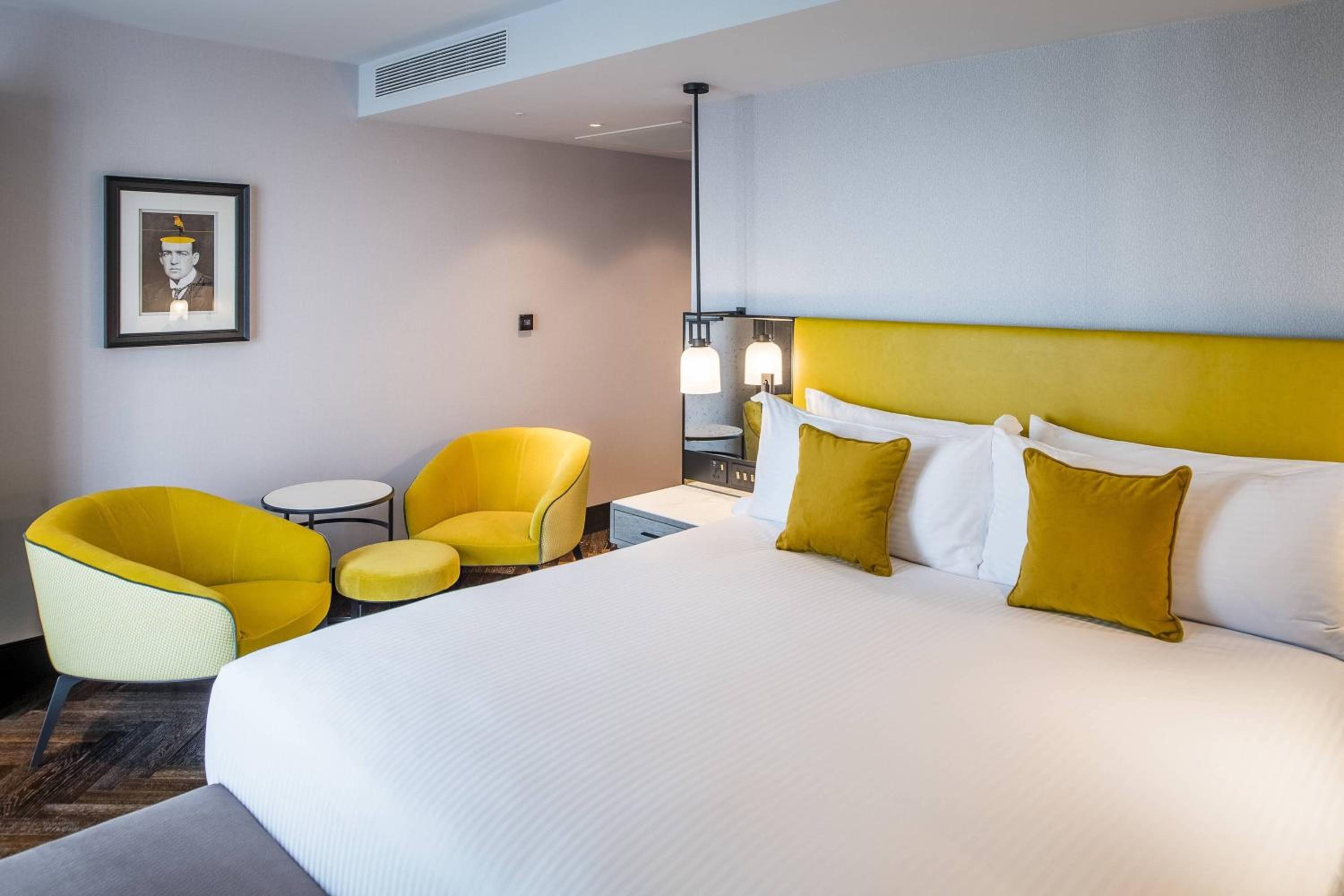 Superior King Room photo 1
