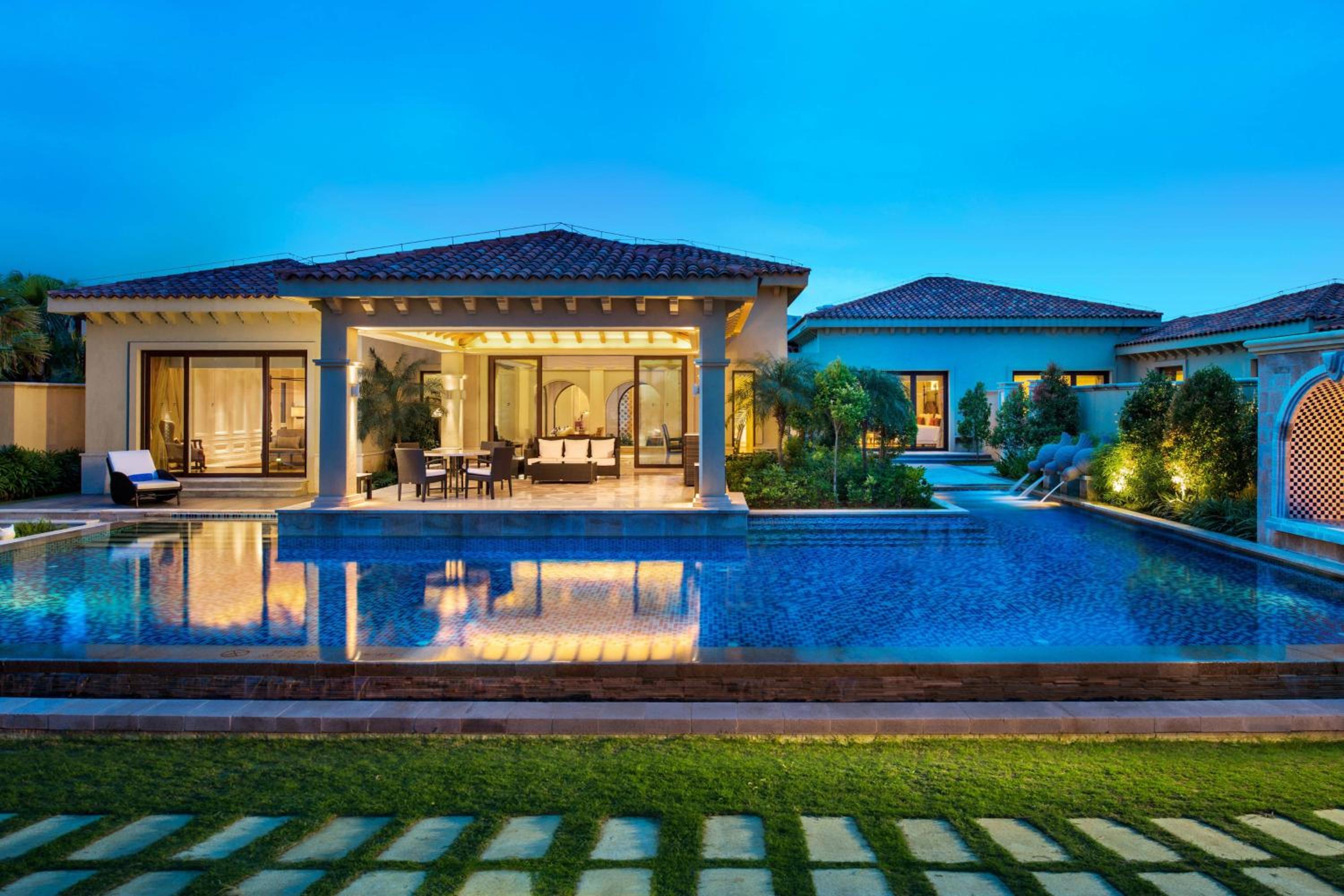 Deluxe Two Bedroom Villa with Pool
