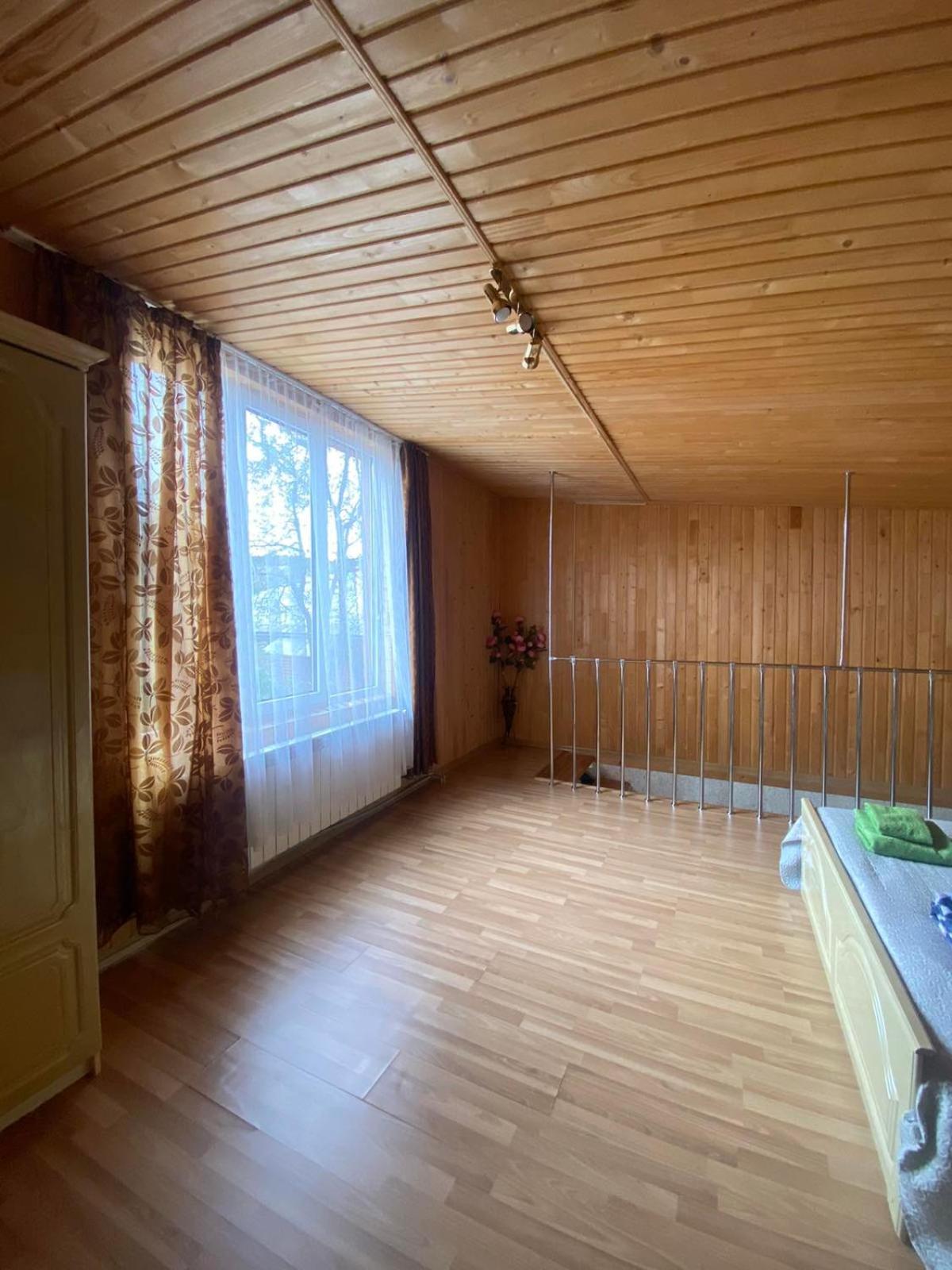 One-Bedroom House photo 1