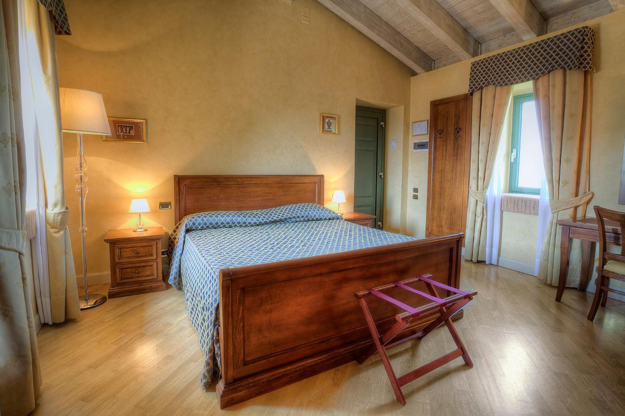 Superior Double or Twin Room - Photo 1
