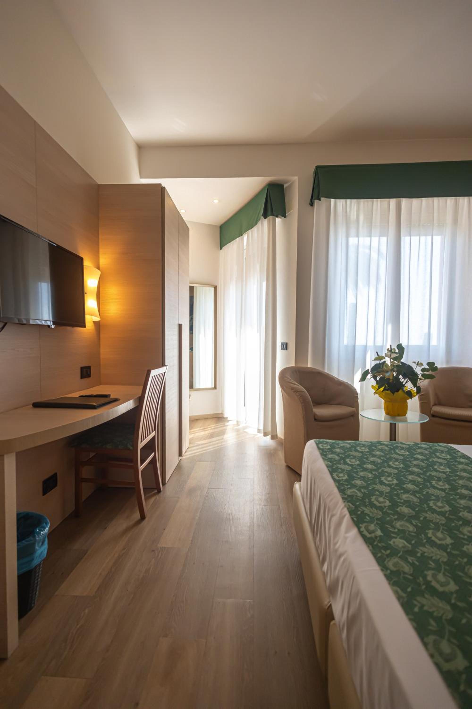 Comfort Double Room or Twin Room with Balcony