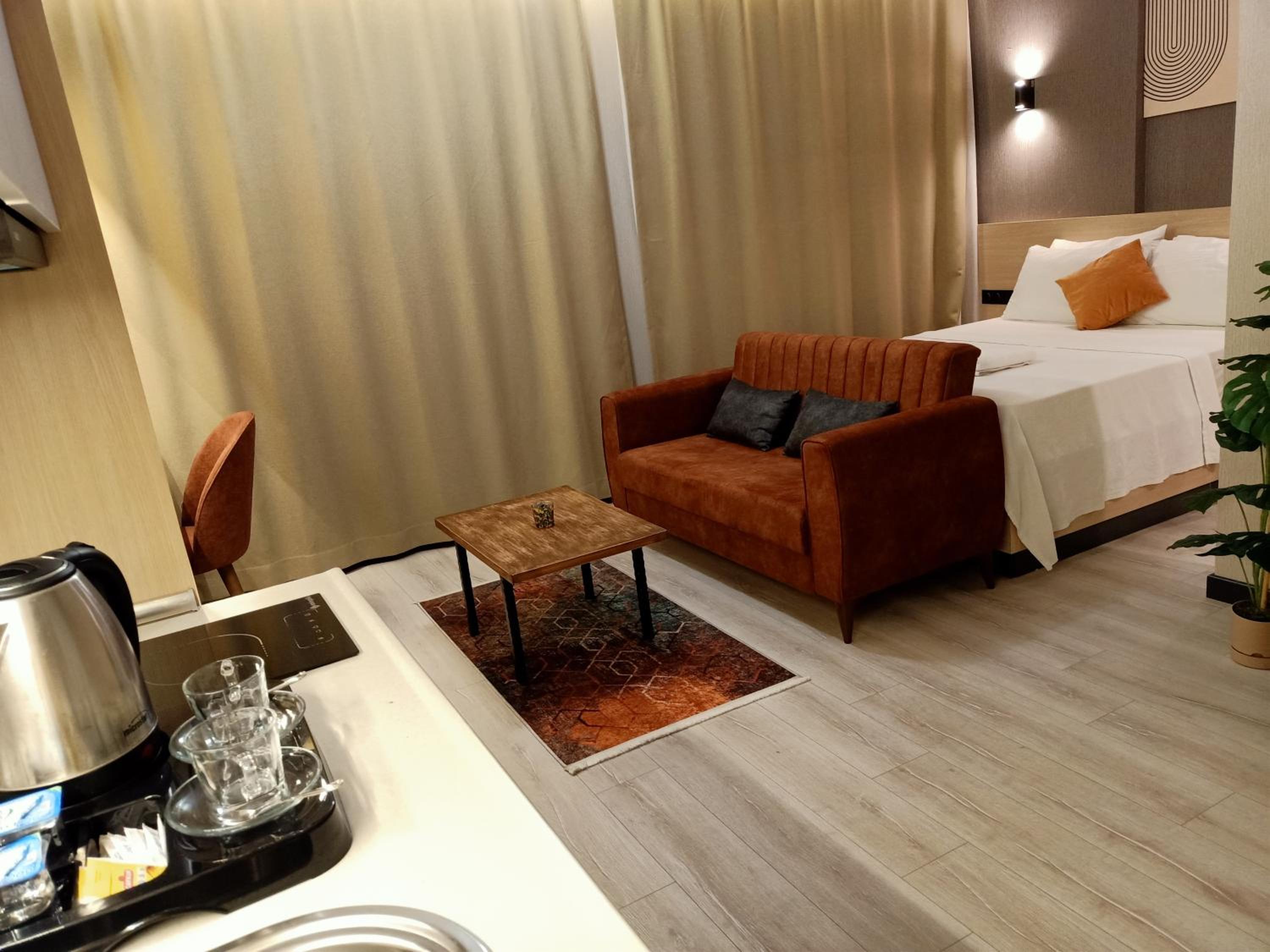 Deluxe Suite photo 2