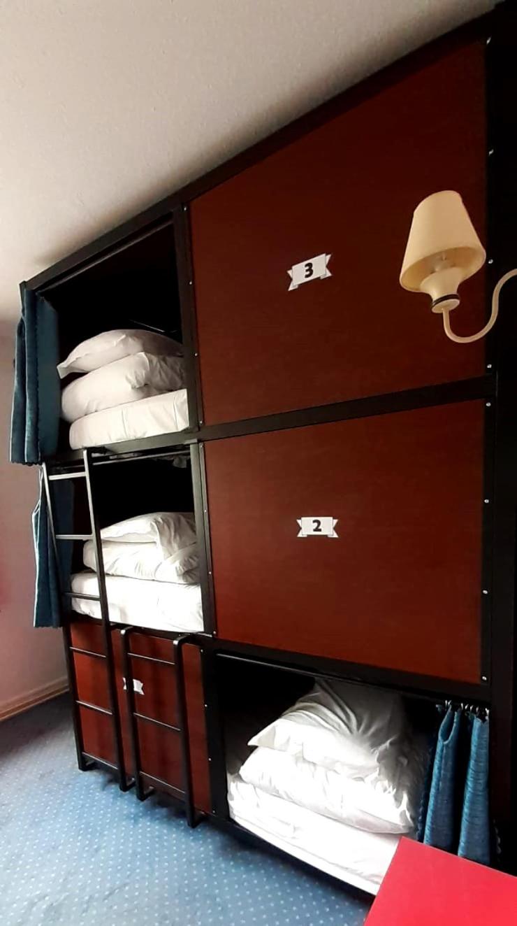 Bed in 4-Bed Female Dormitory Room photo 2