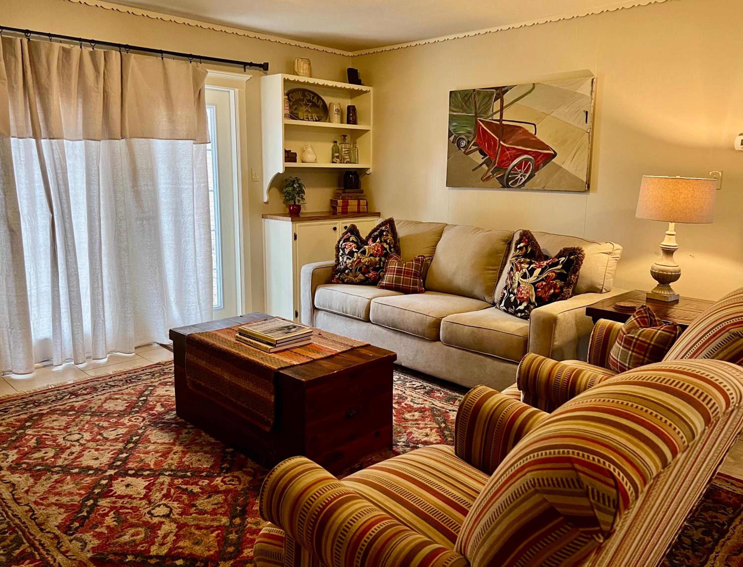 Four-Bedroom House photo 2