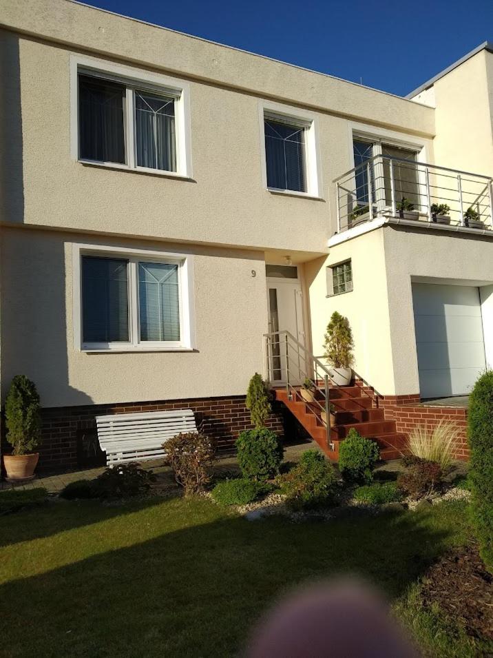 Apartment - Ground Floor - Photo 1