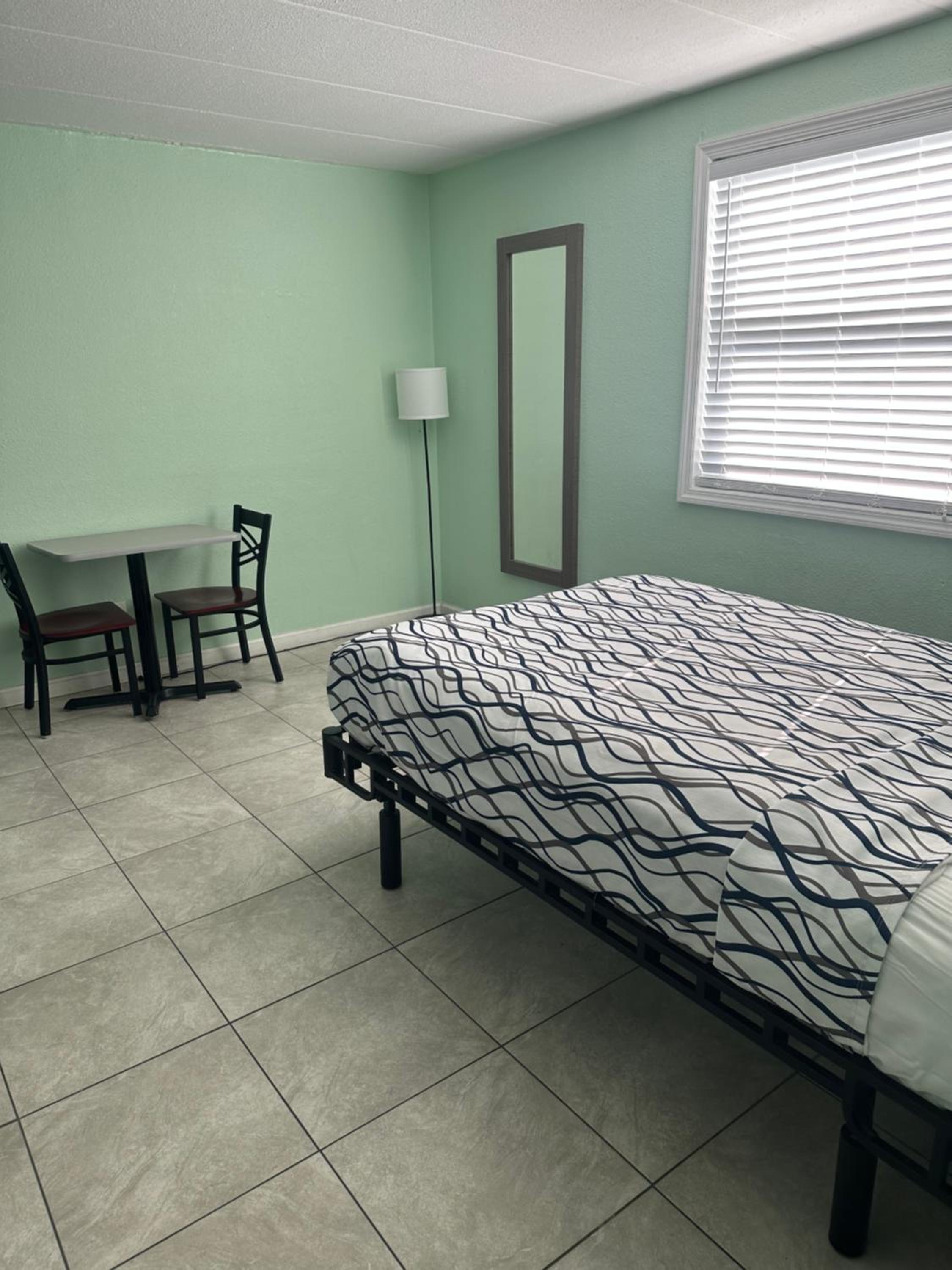 Breezeway Suite photo 2