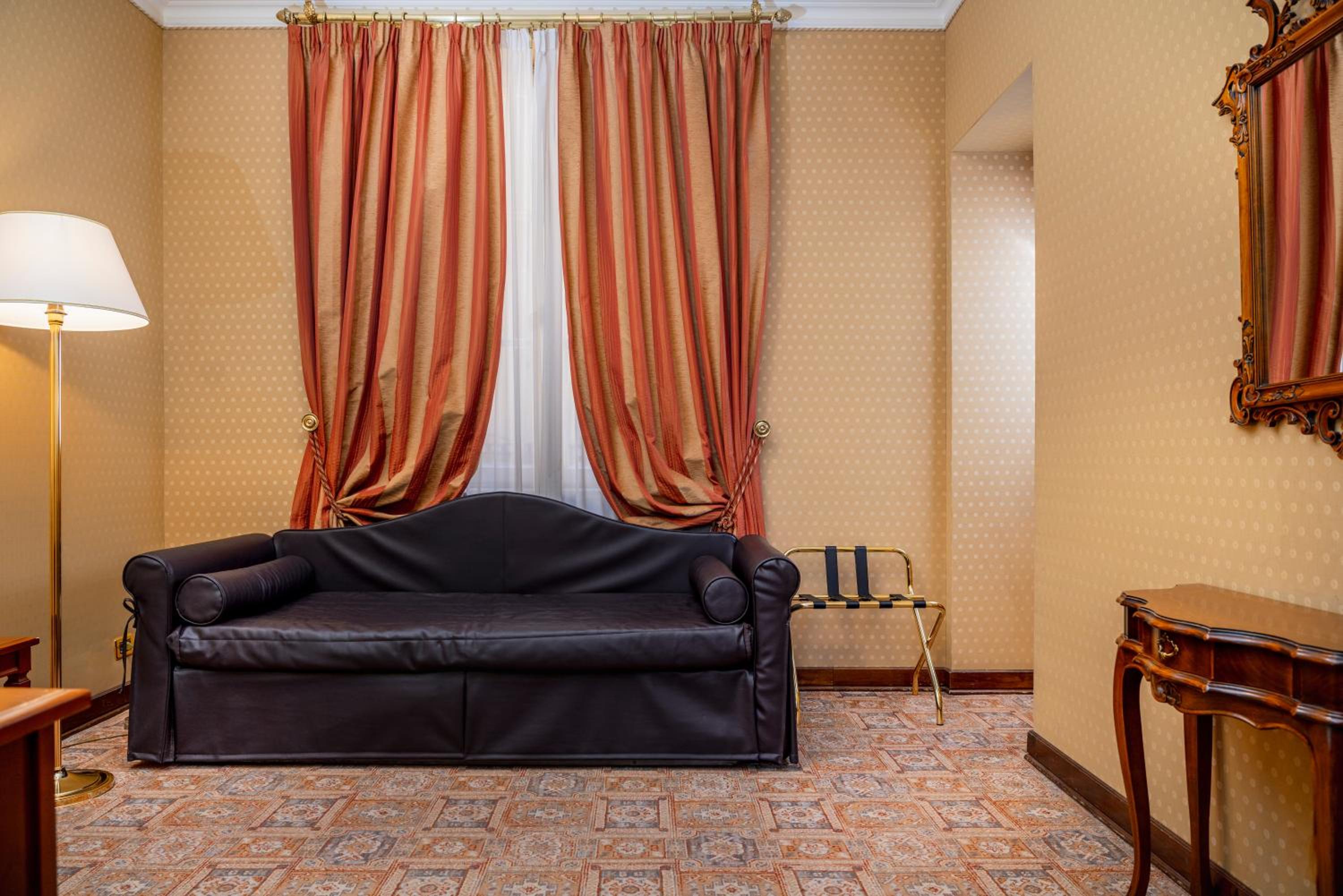 Suite photo 3