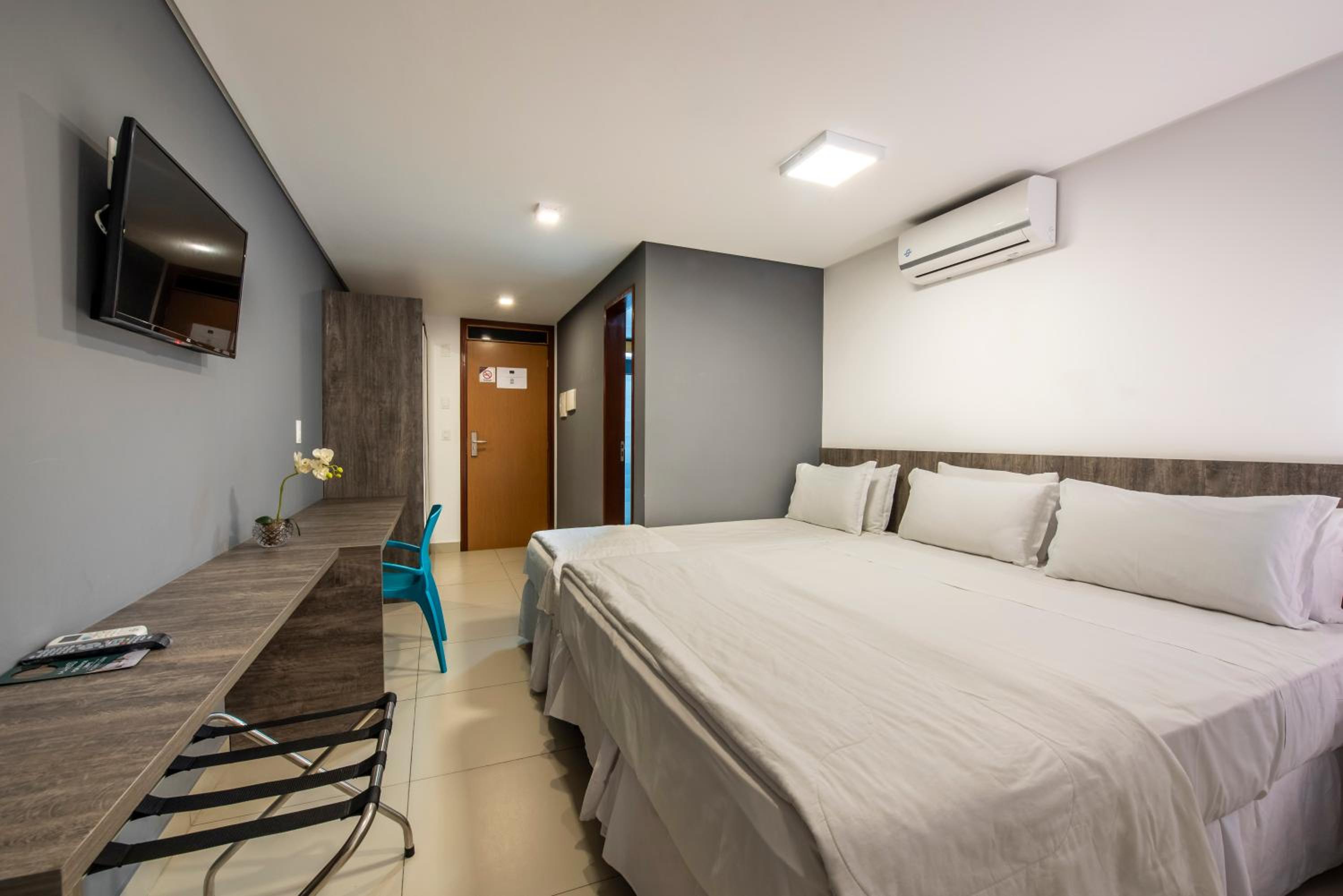 Standard Triple Room photo 3