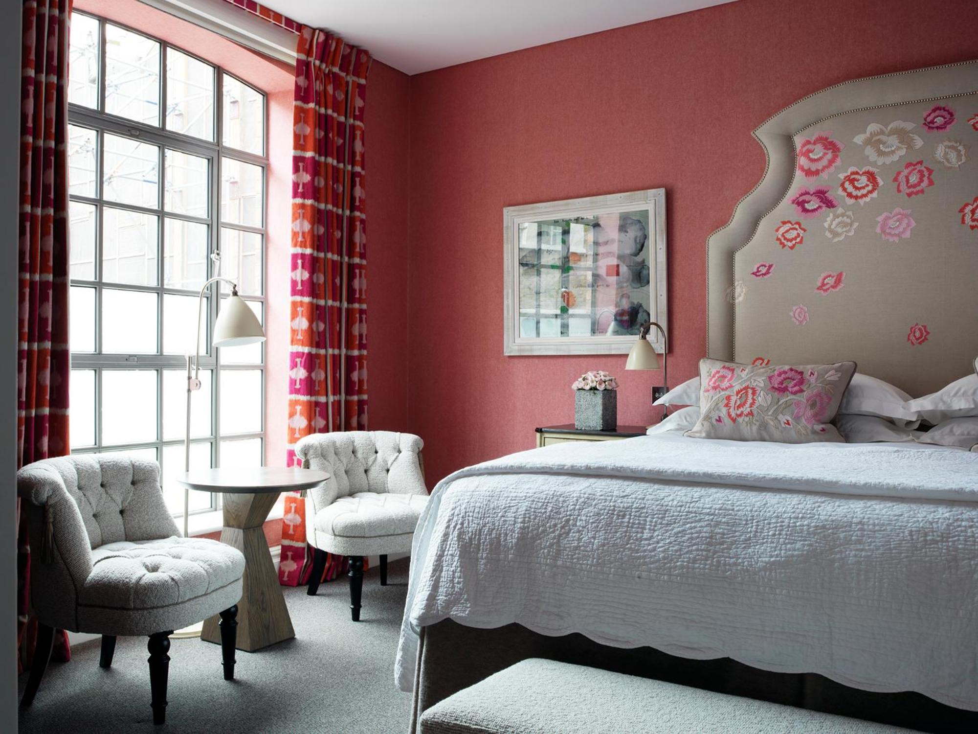 One Bedroom Richmond Suite
