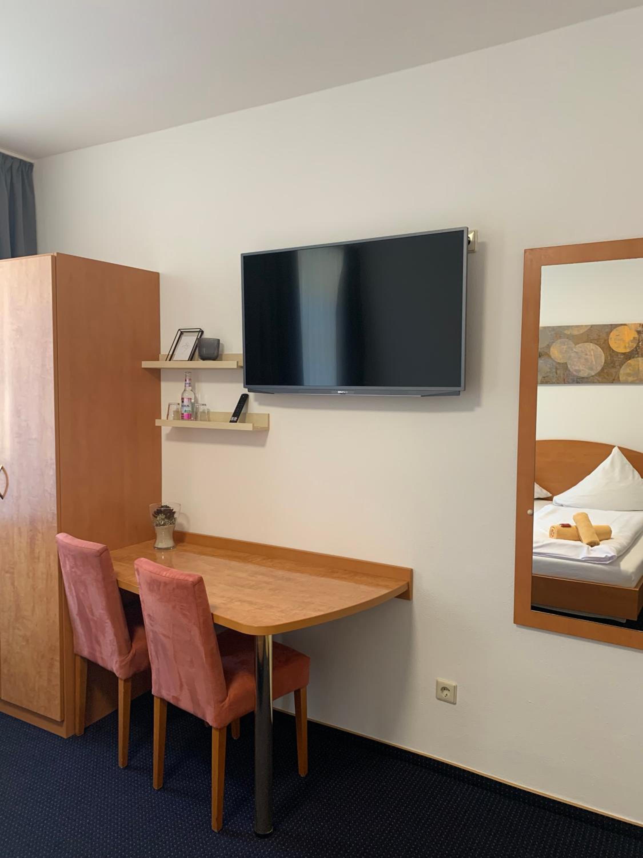 Double Room with Balcony photo 3