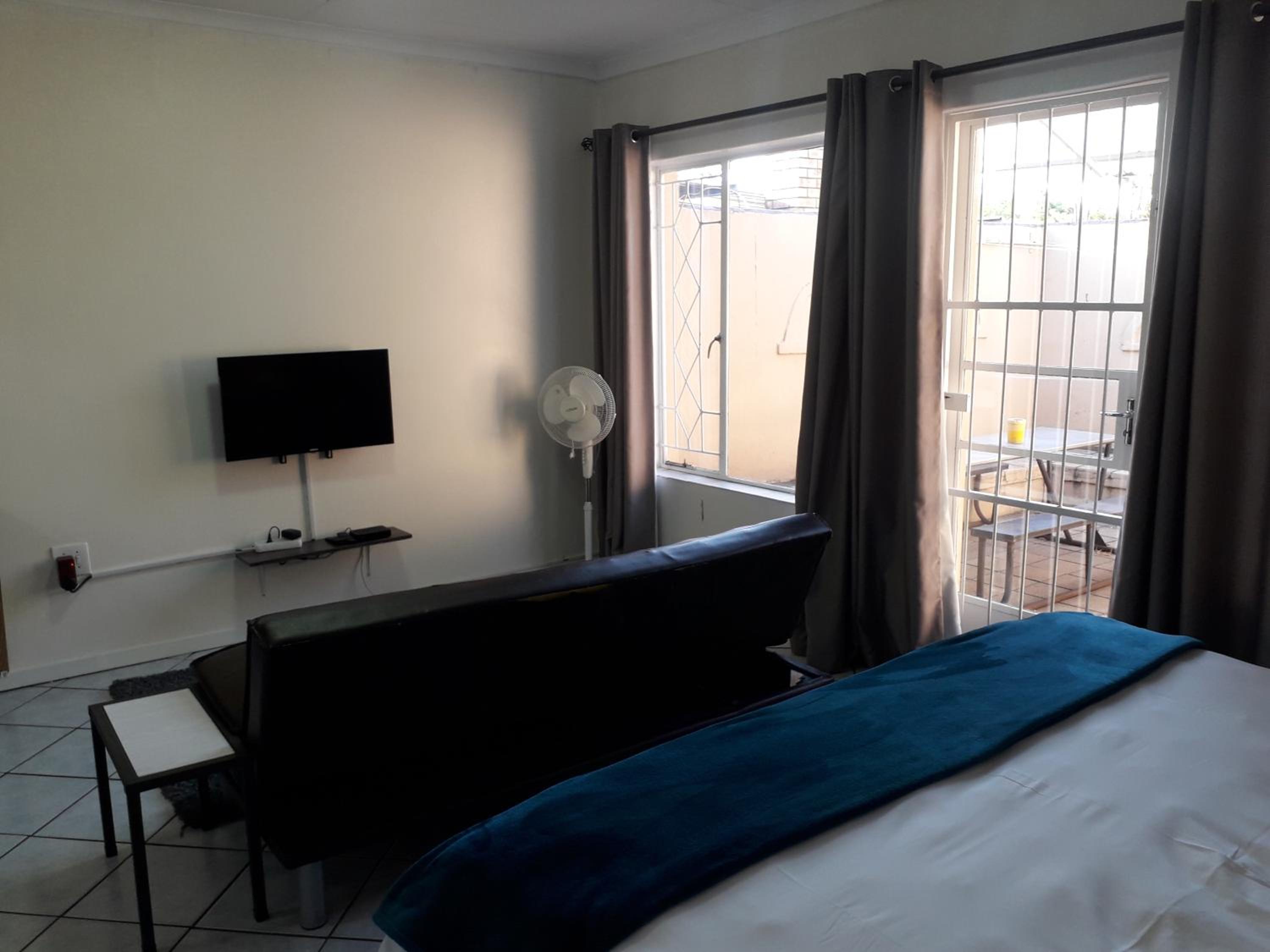 Classic Apartment photo 1