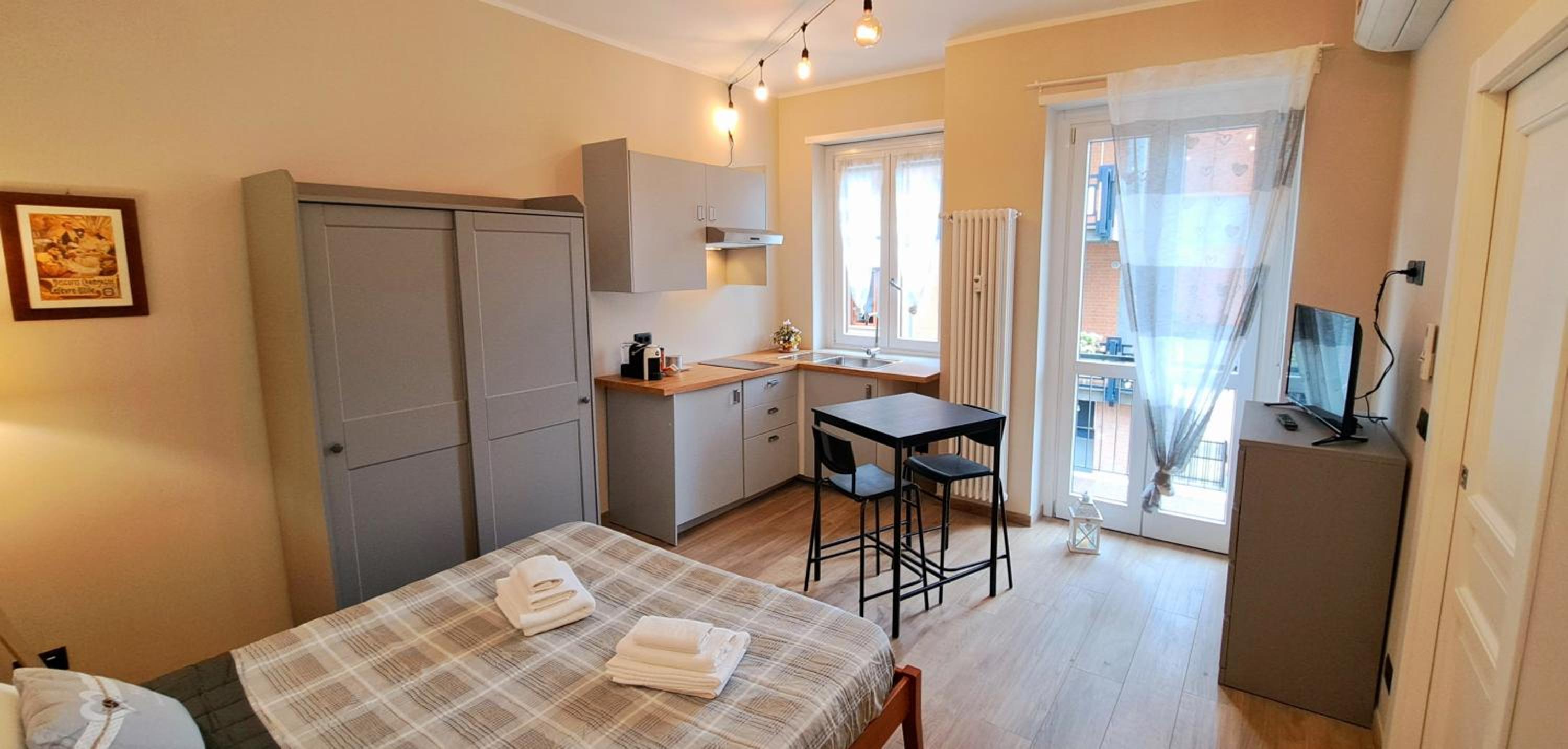 One-Bedroom Apartment