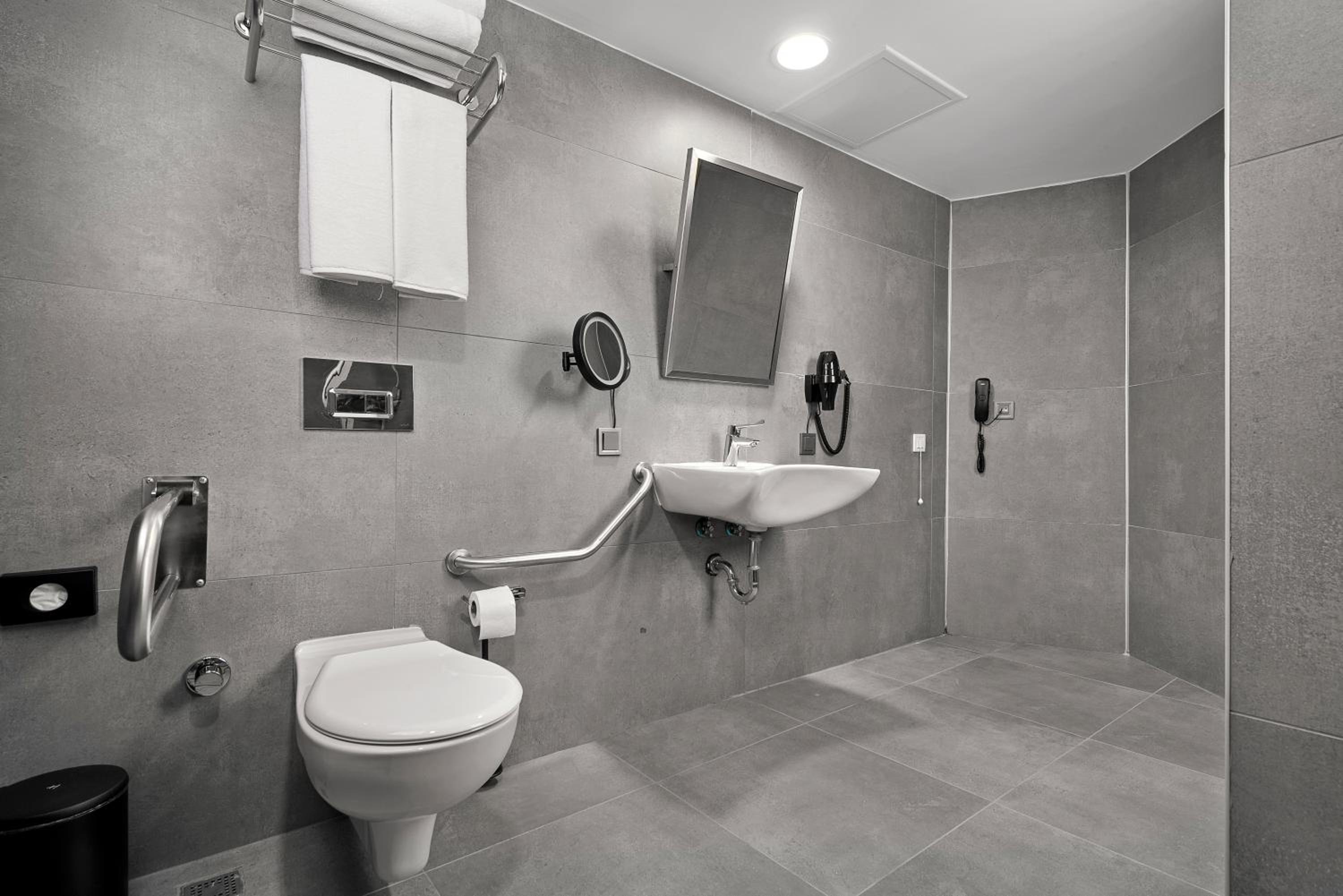 Junior Suite thumbnail 6