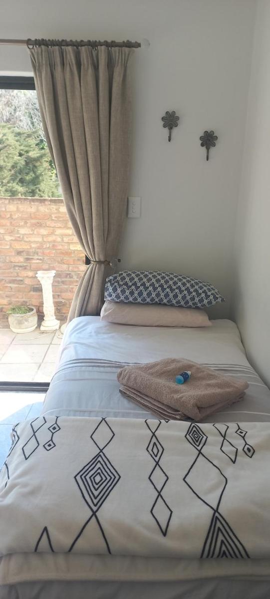 Budget Double Room photo 1