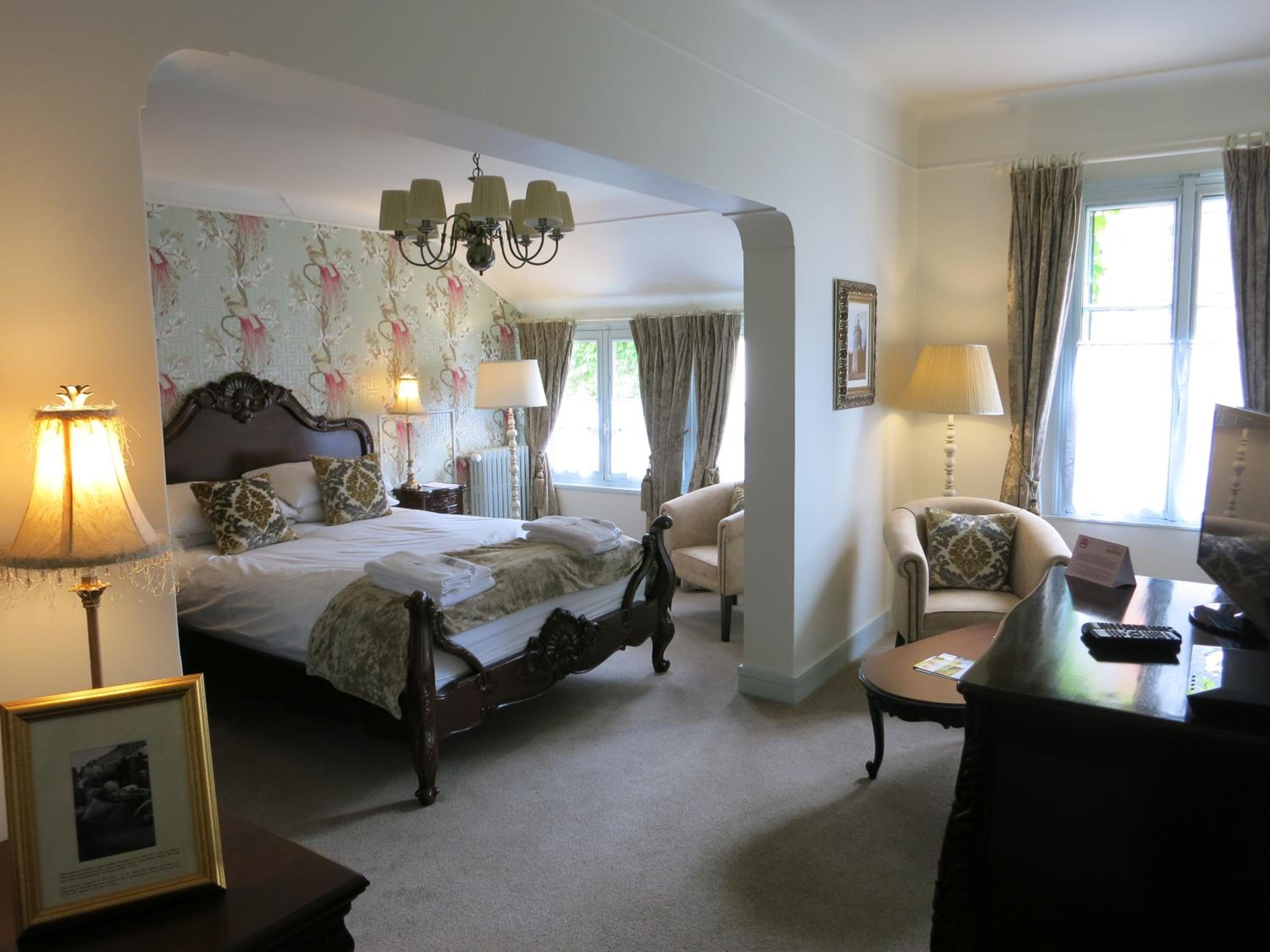 Deluxe Double or Twin Room photo 2