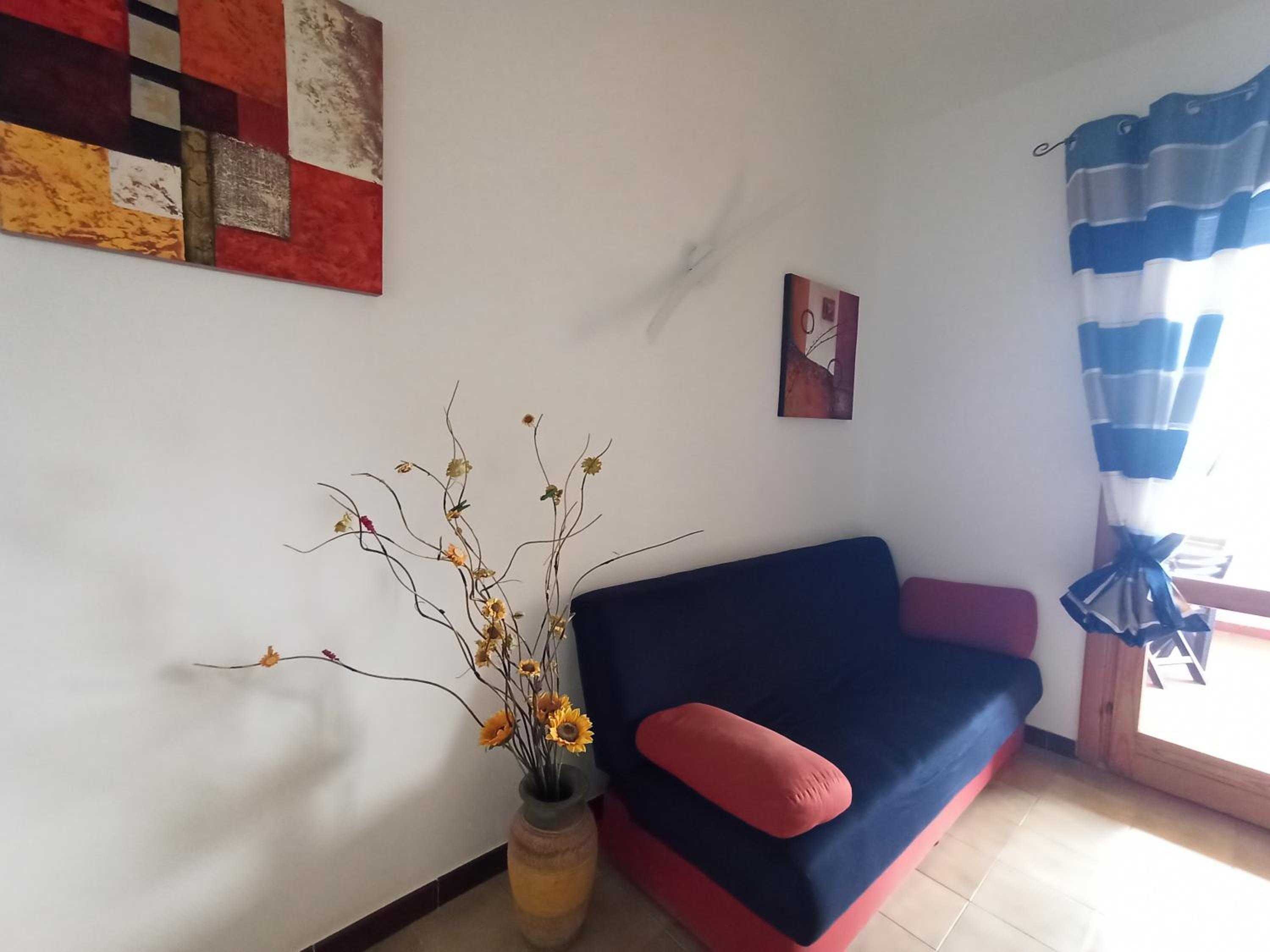 Two-Bedroom House photo 2