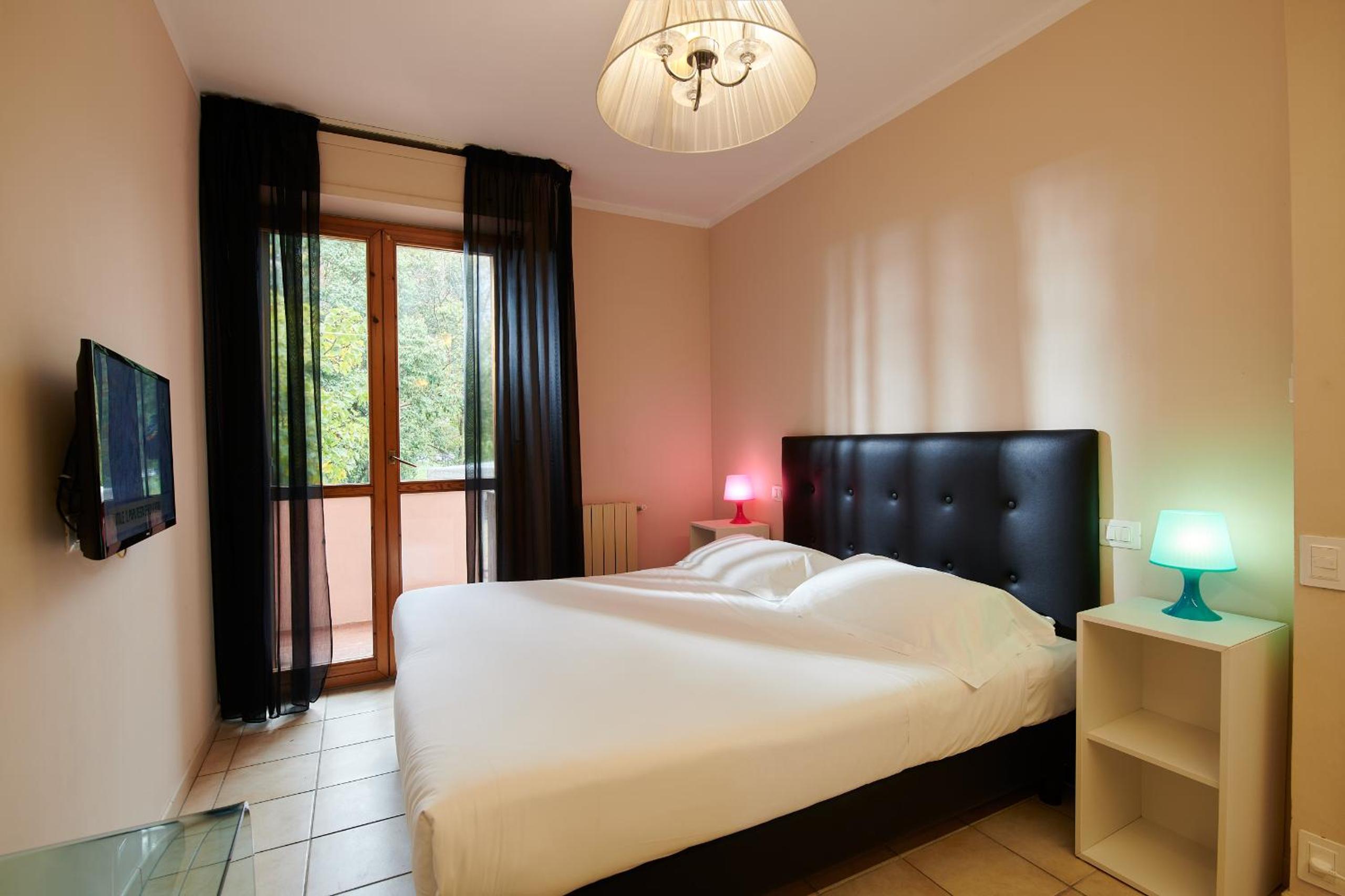 Two-Bedroom Apartment - Annex