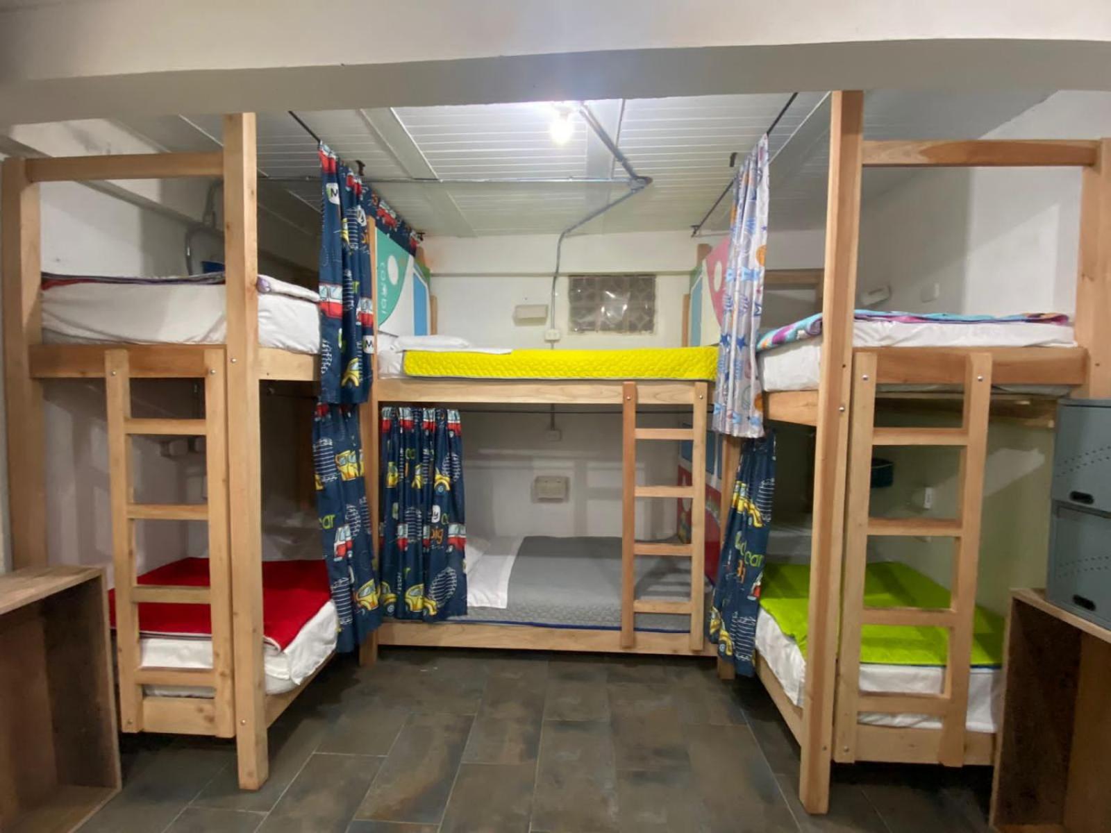Bed in 6-Bed Mixed Dormitory Room