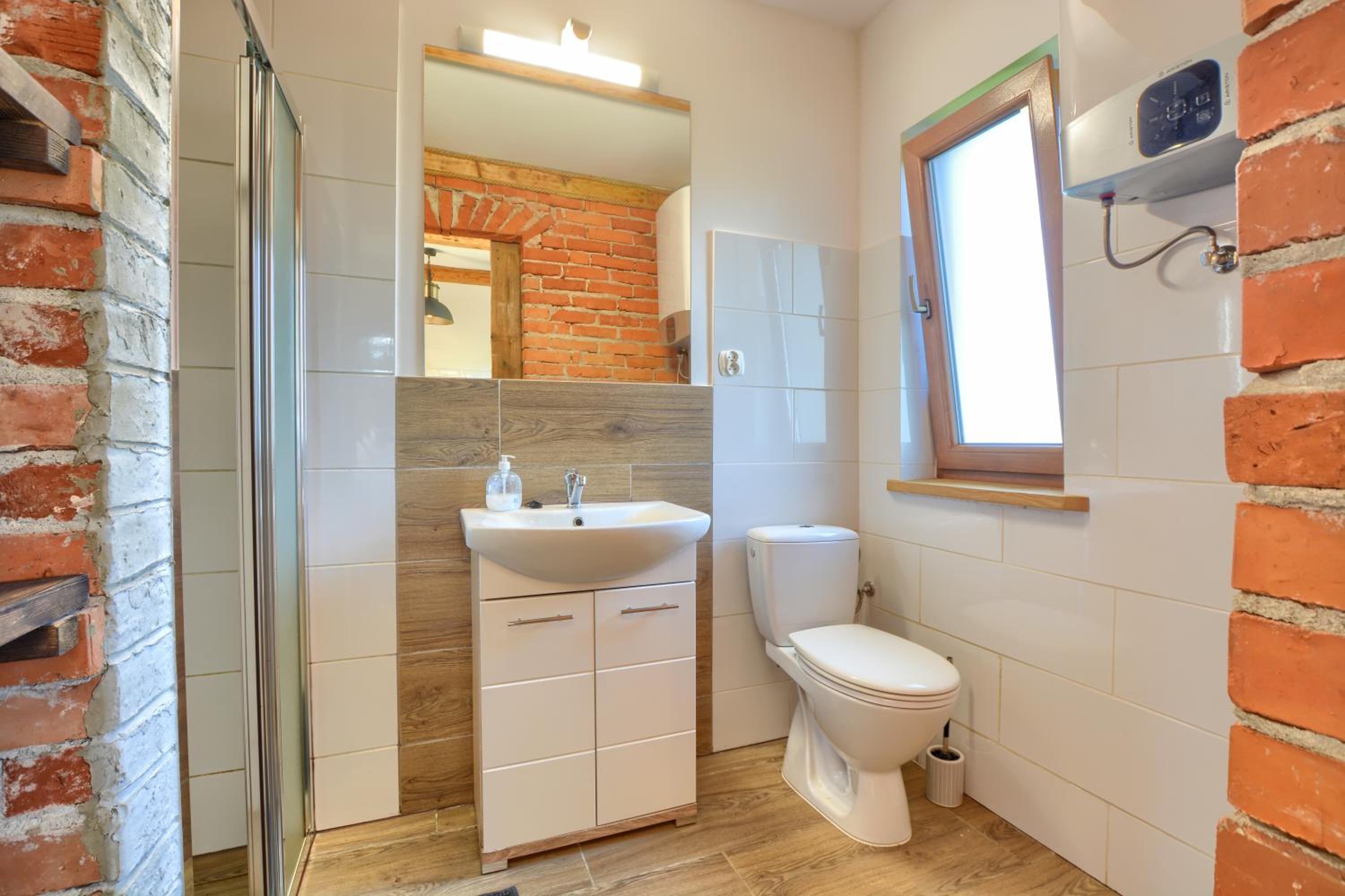 Two-Bedroom Chalet - Photo 14