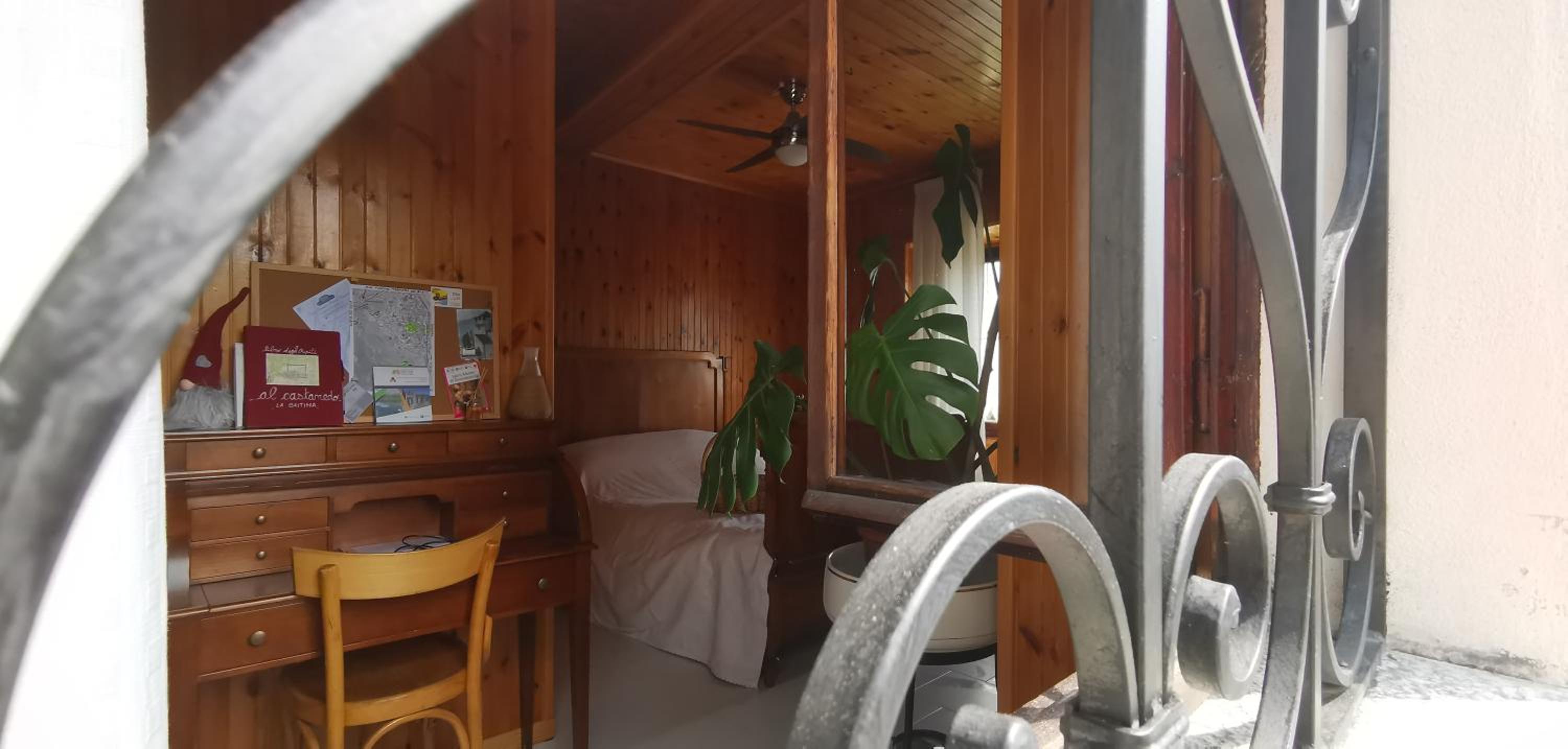 Double Room with Private Bathroom photo 1