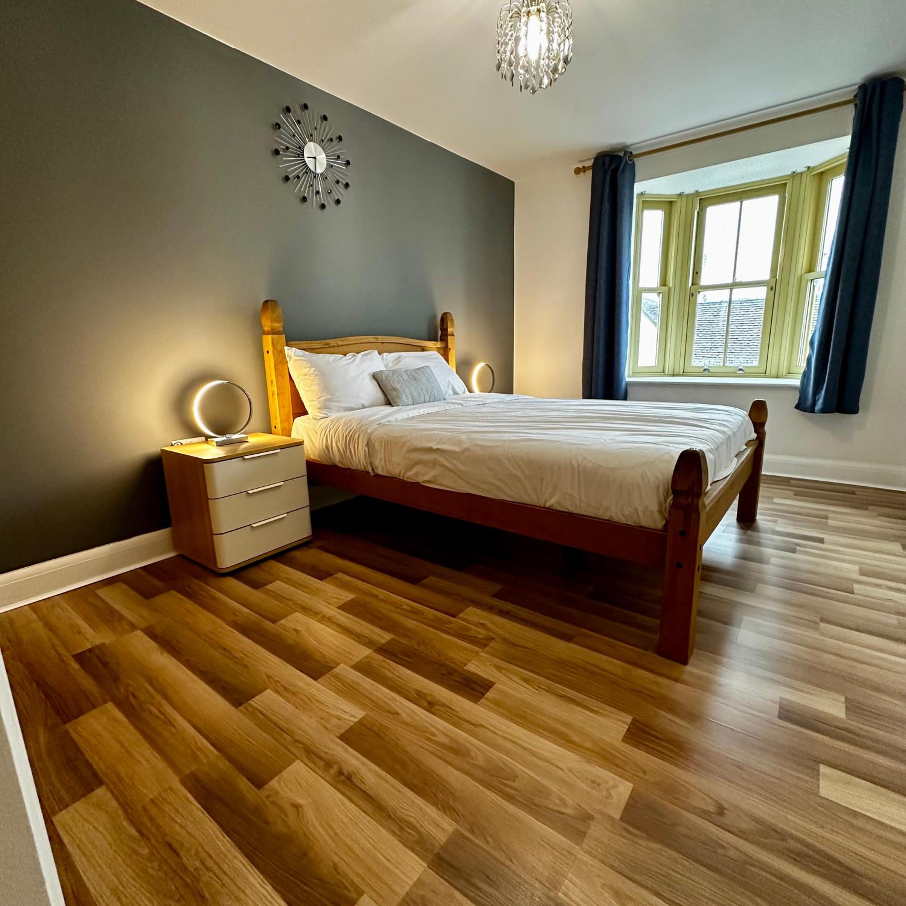 Two-Bedroom Apartment - Photo 7