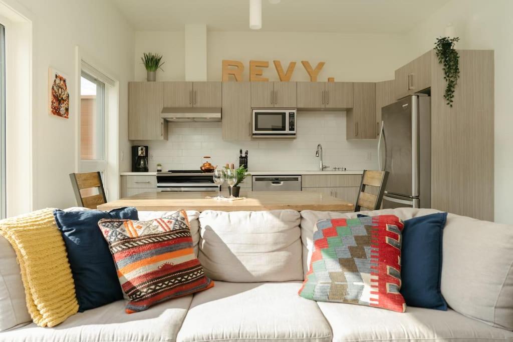 Apartment photo 1