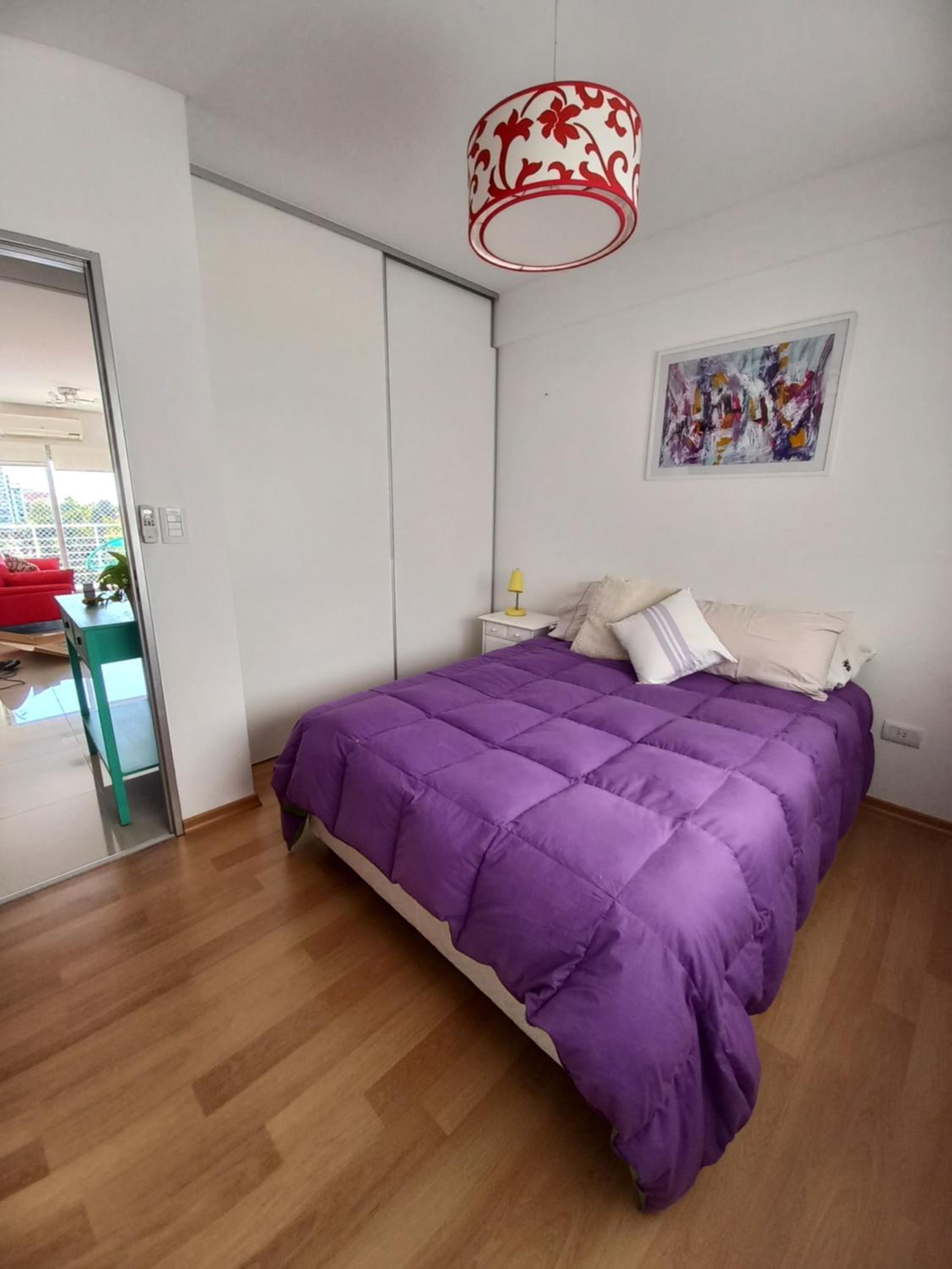 One-Bedroom Apartment photo 1
