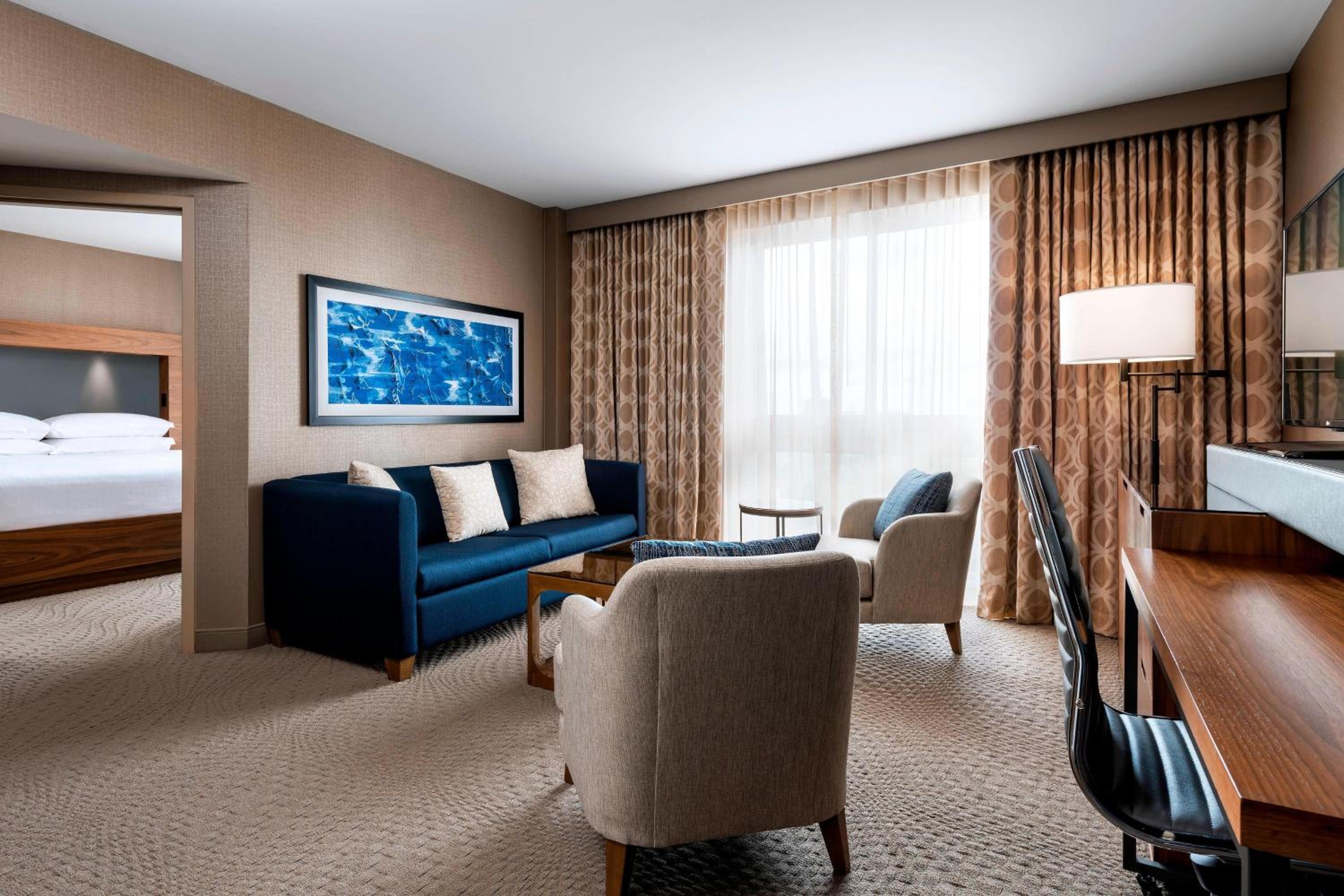 One Bedroom Suite, Club lounge access, 1 Bedroom Suite
