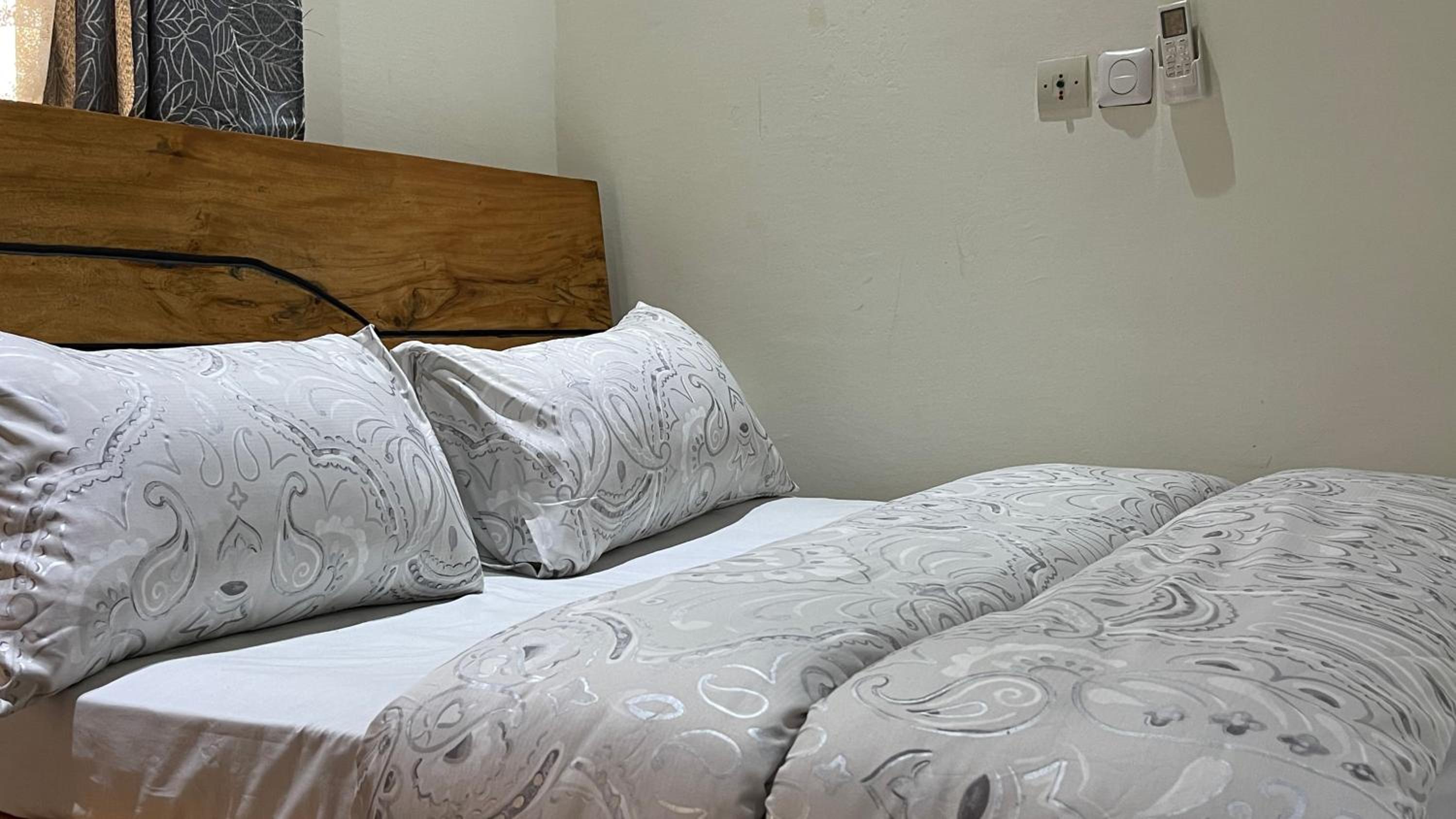 Economy Double Room photo 3