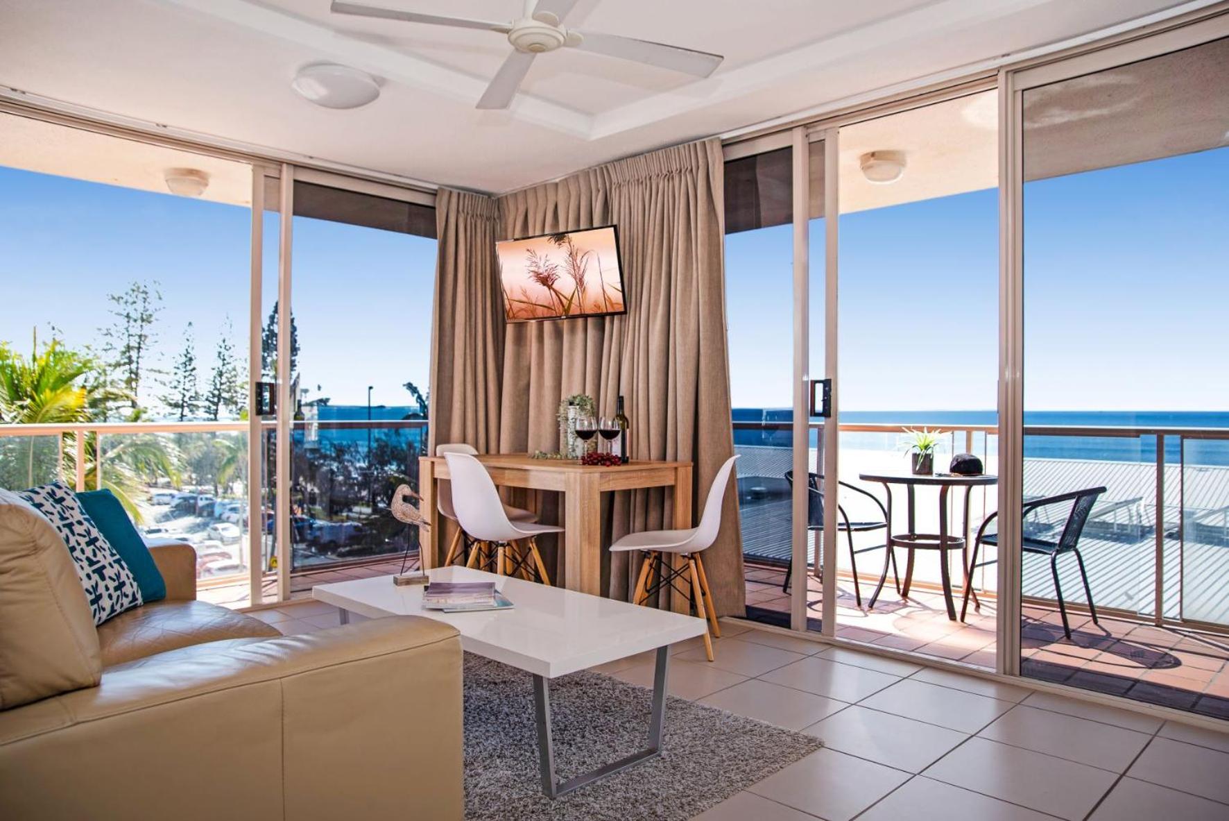 Superior Ocean View Apartment photo 2