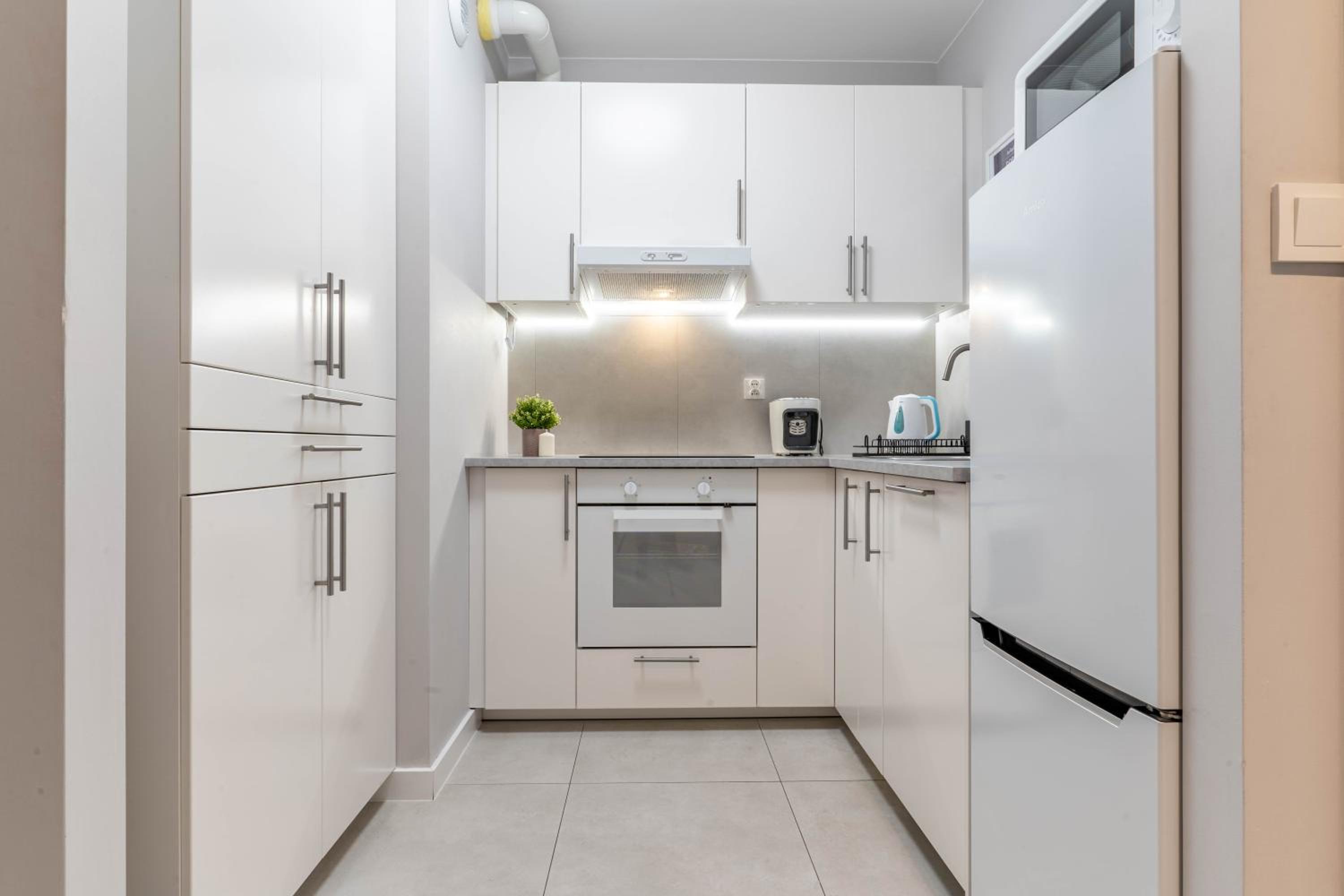 Apartament typu studio z balkonem - 10b photo 2