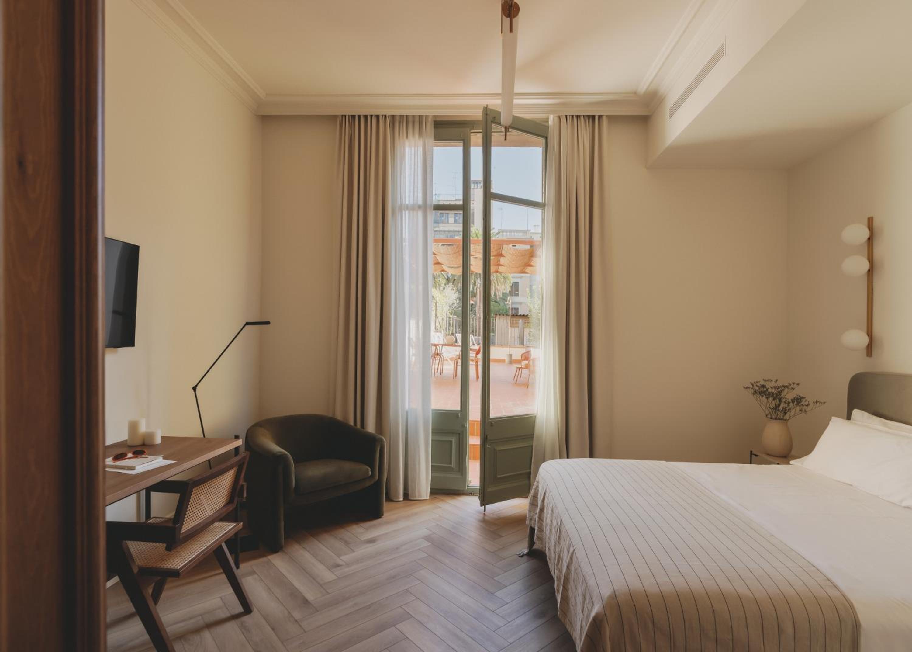 Suite with Terrace photo 3