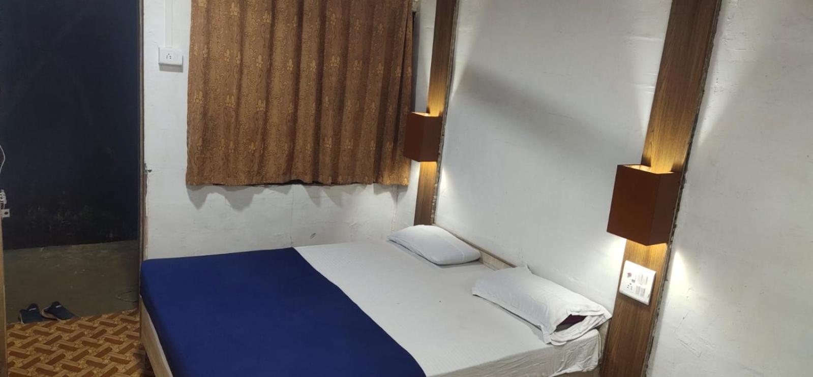 Budget Triple Room photo 2