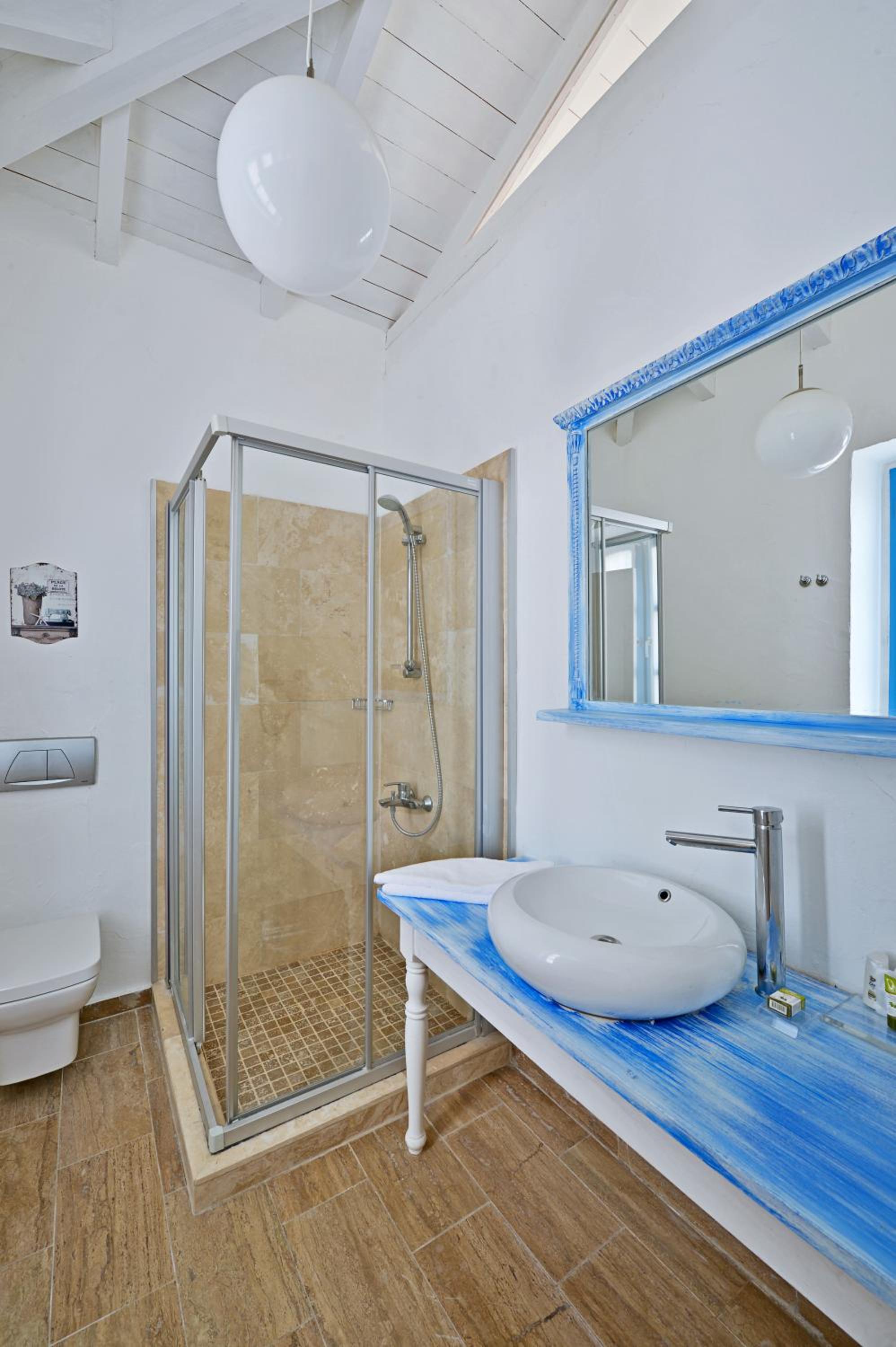 Junior Suite - Photo 8