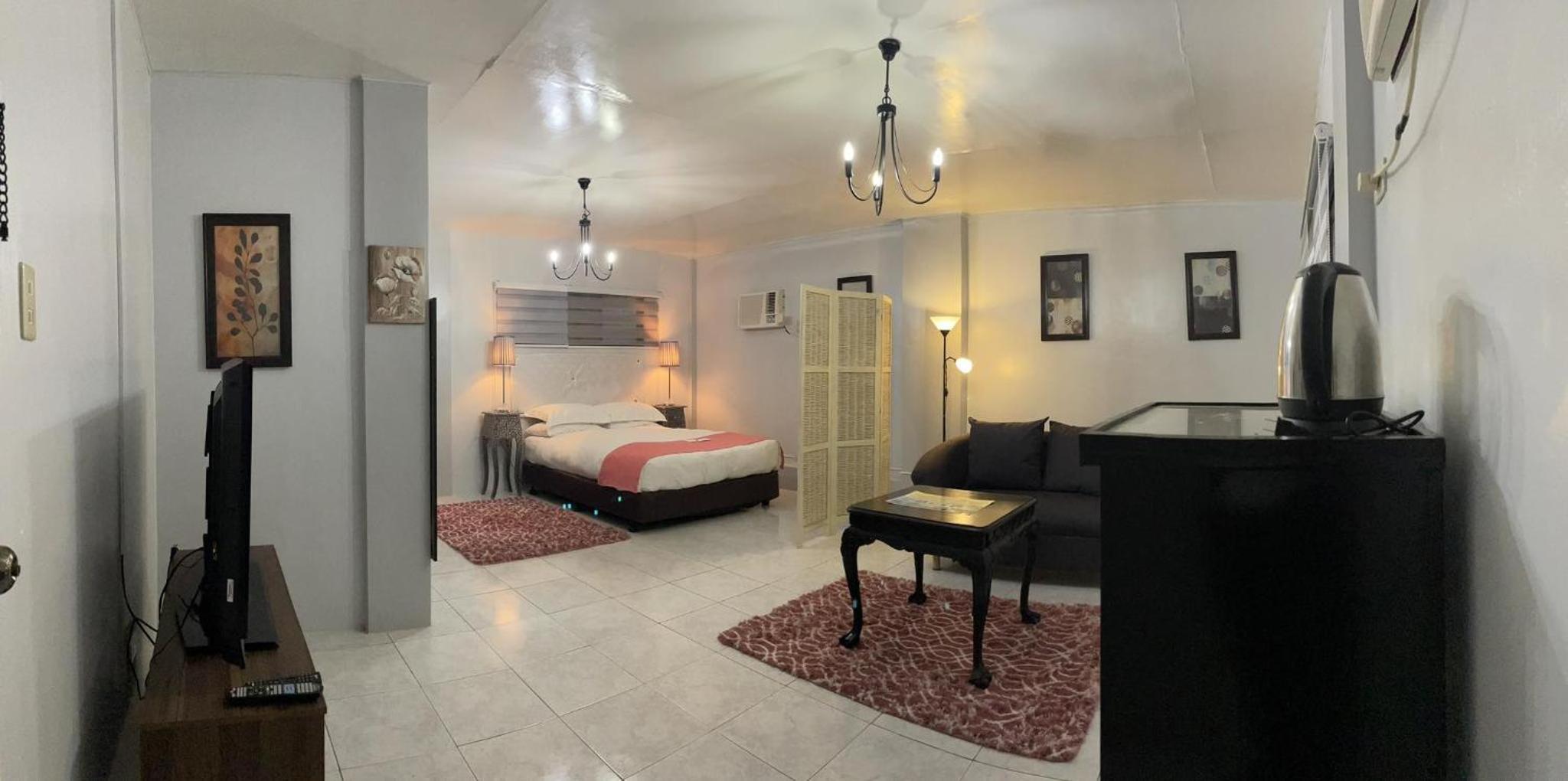 Suite with Garden View