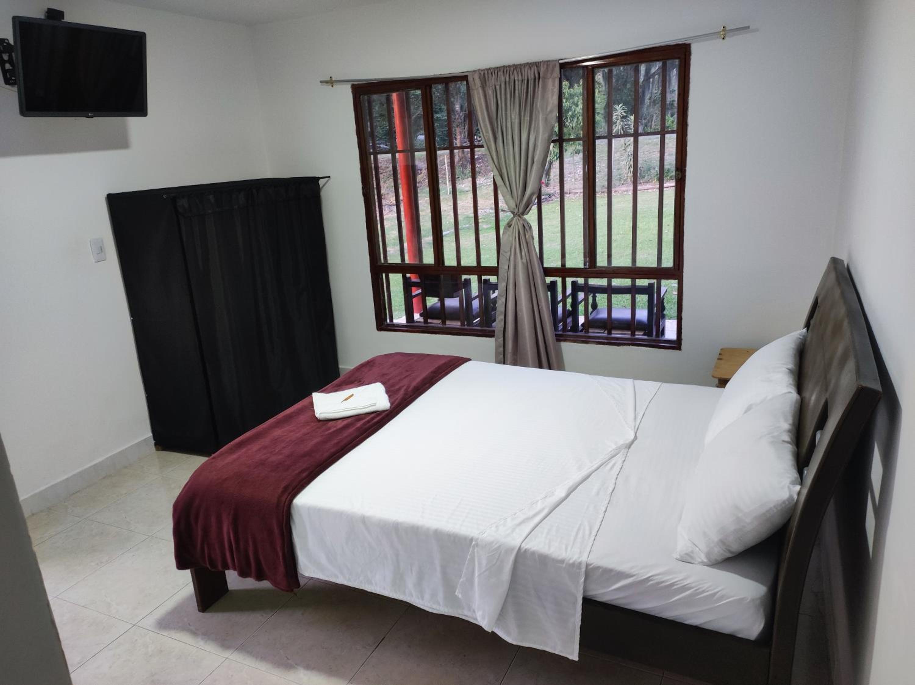 Double Room With Private Bathroom photo 2