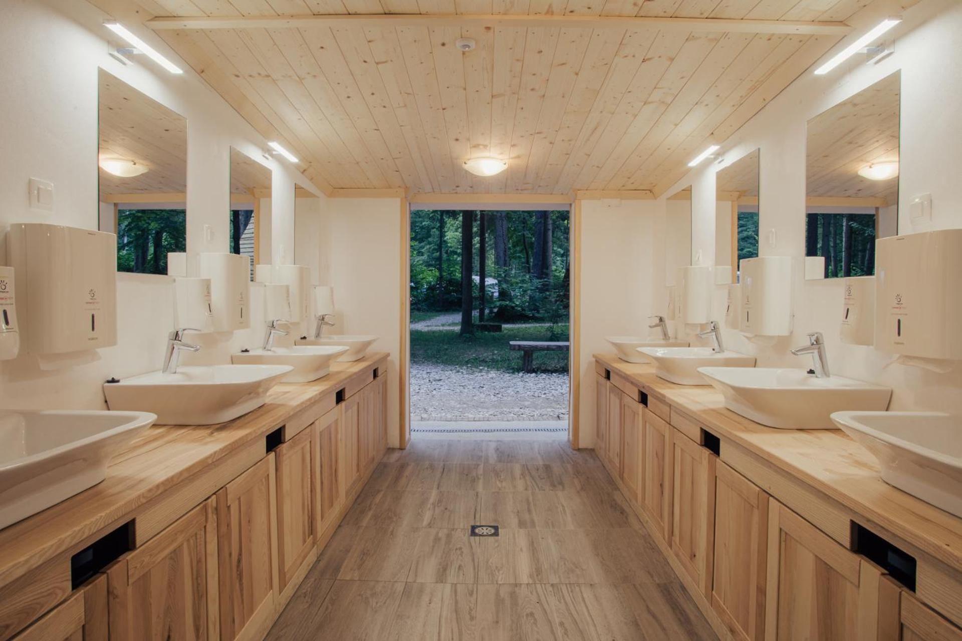 Bungalow - Photo 19