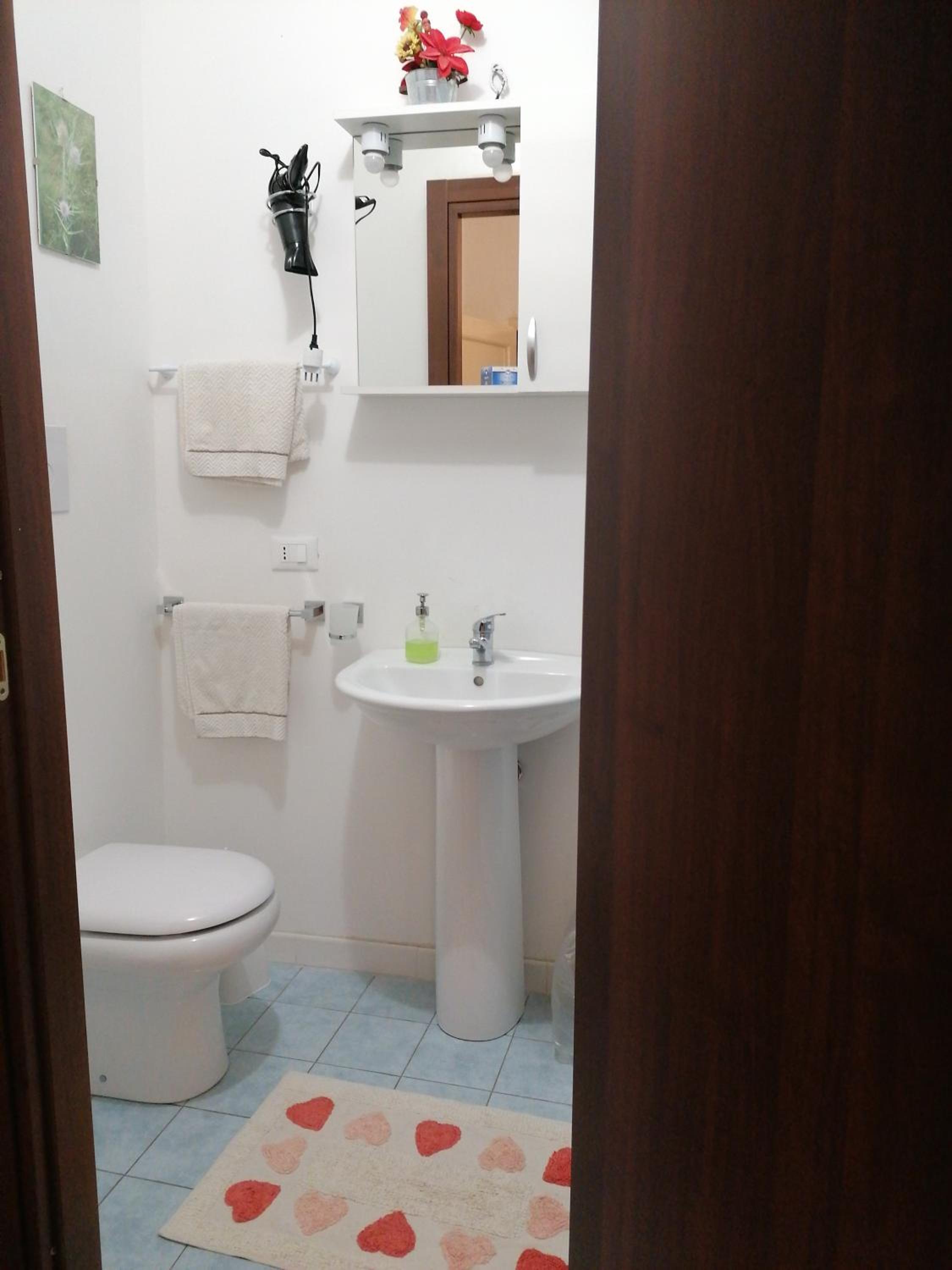 Basic Triple Room - Photo 14