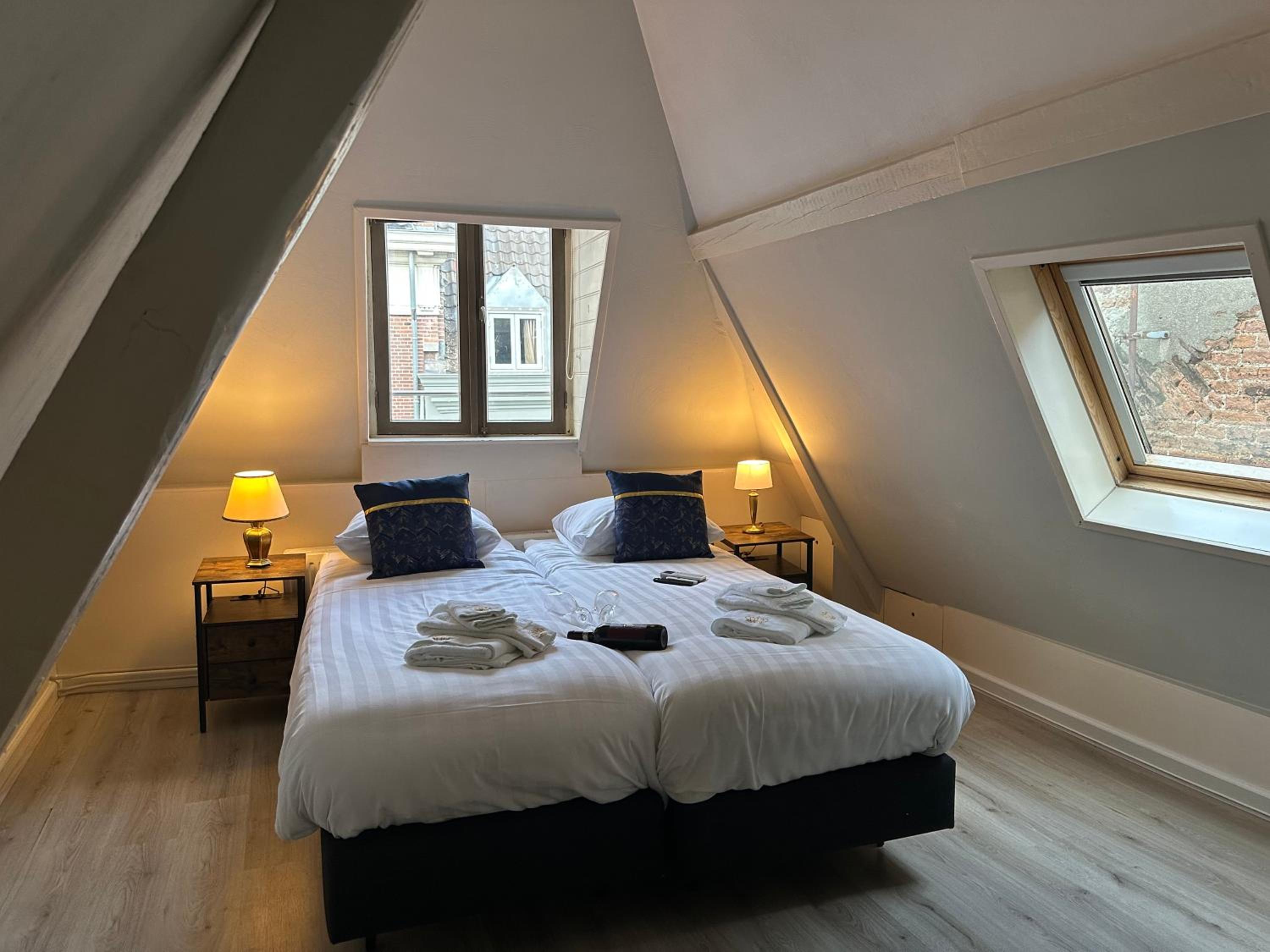 Double Room - Photo 4