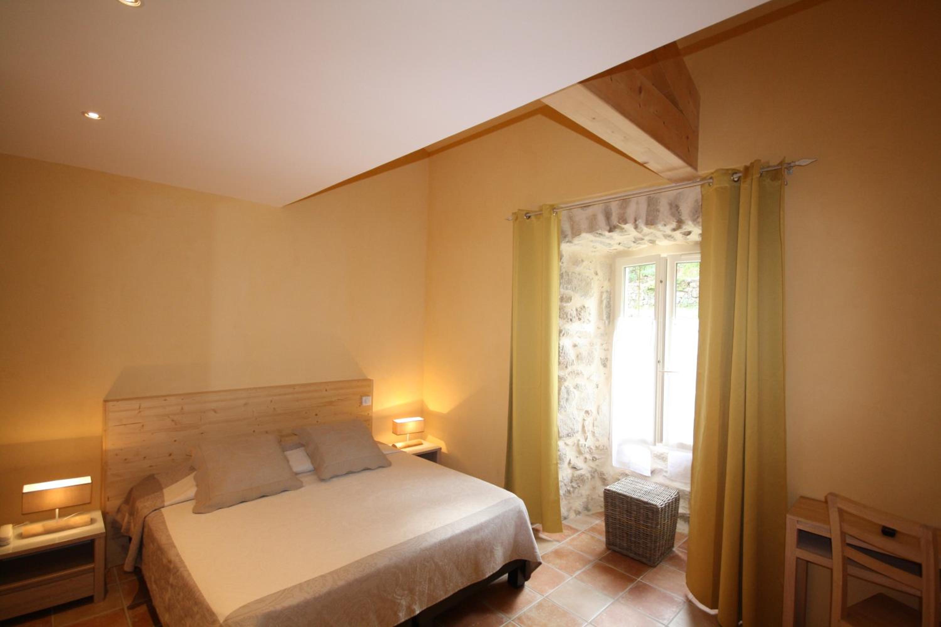 Comfort Twin Room - Photo 2