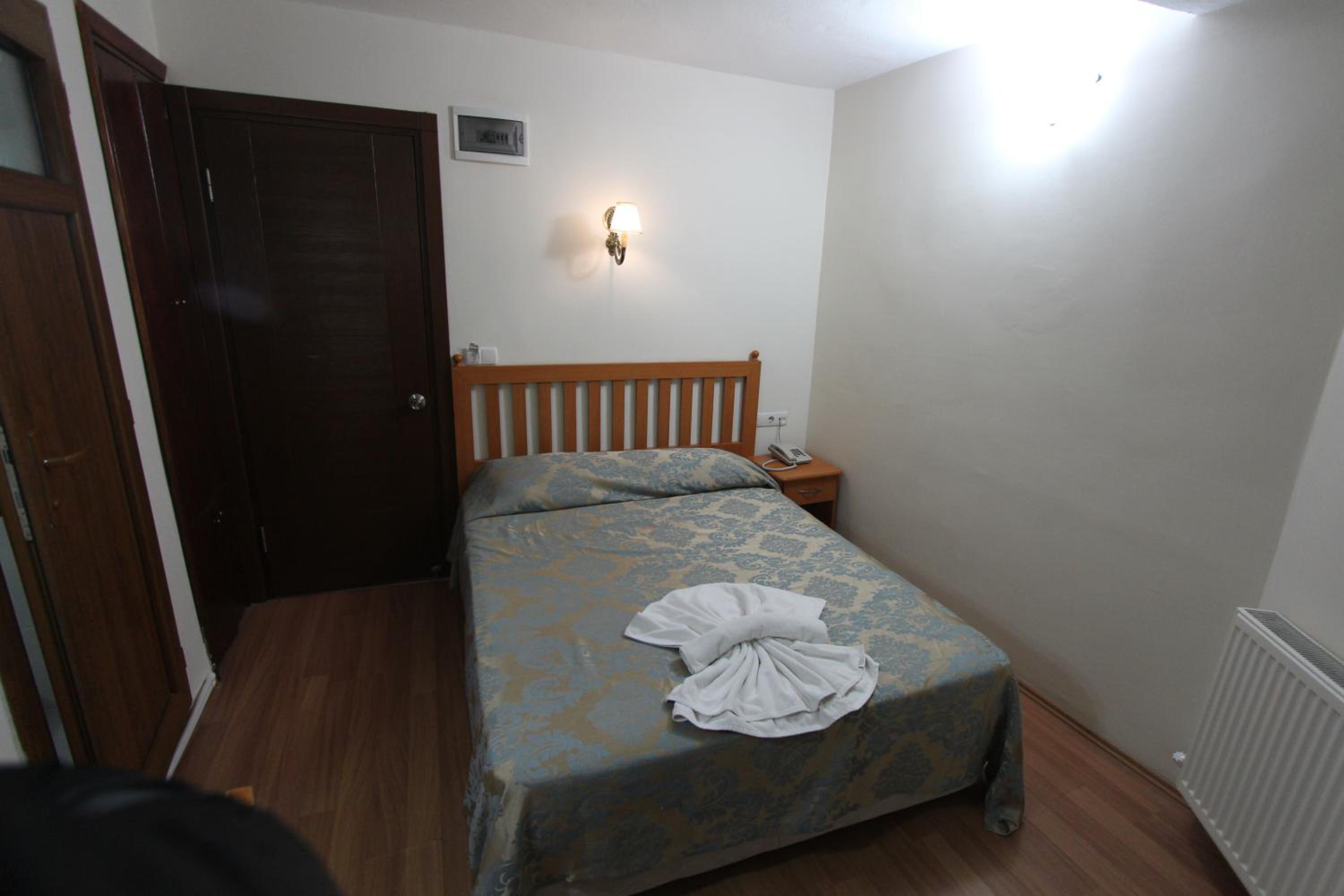 Single Room photo 2
