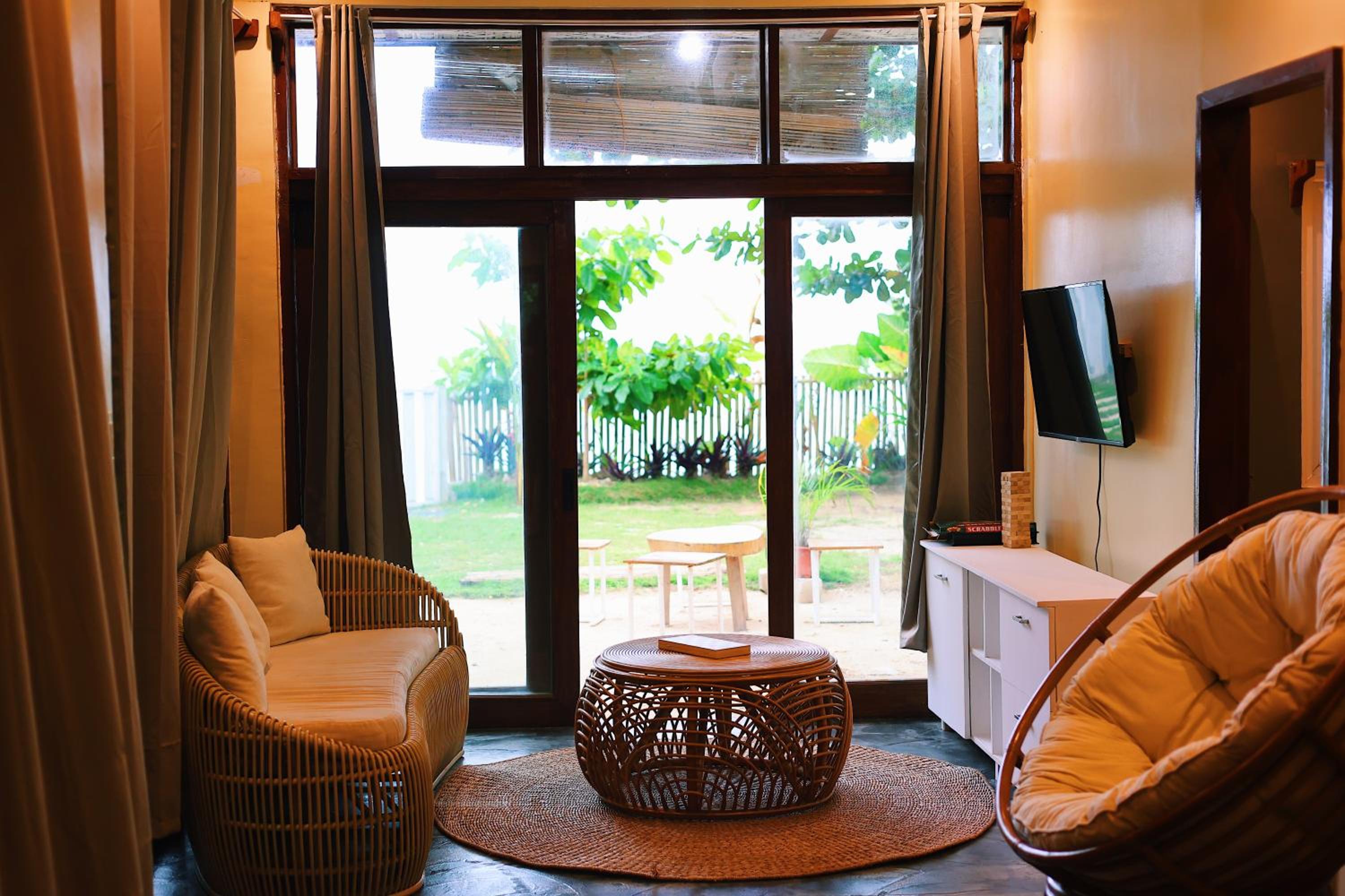 Three-Bedroom Villa - Photo 10