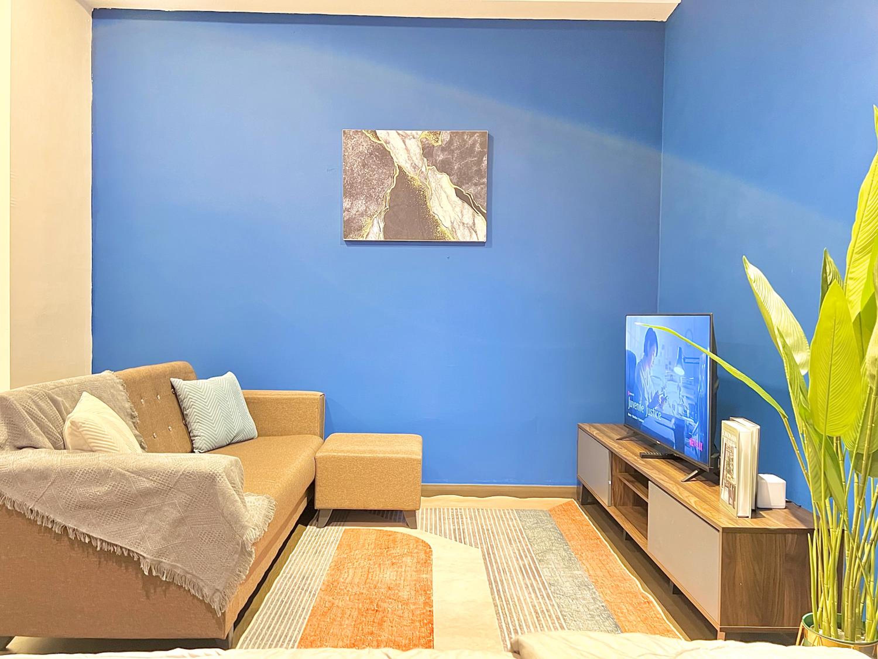 Studio Apartment photo 1