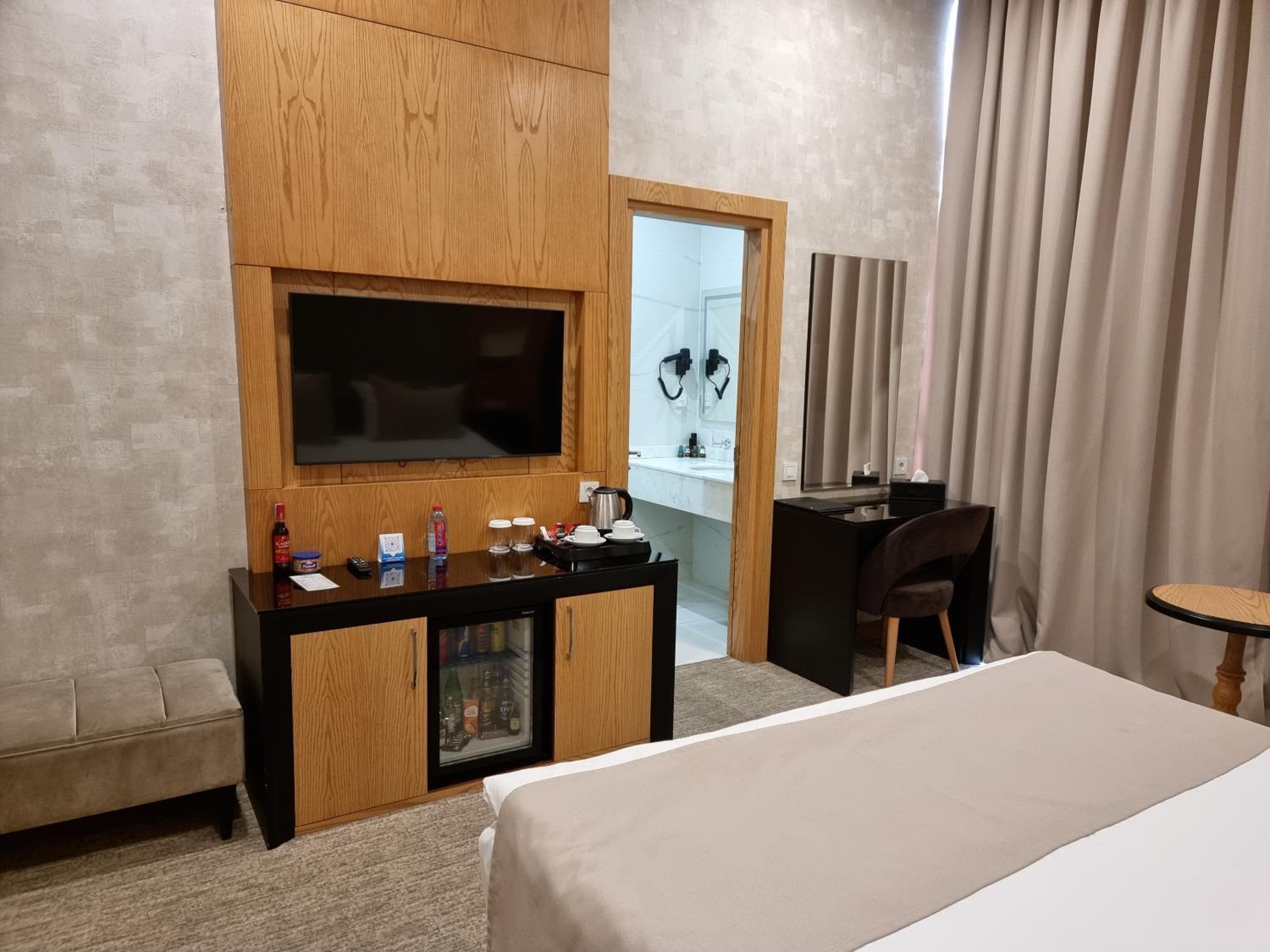Standard Double Room - Photo 1