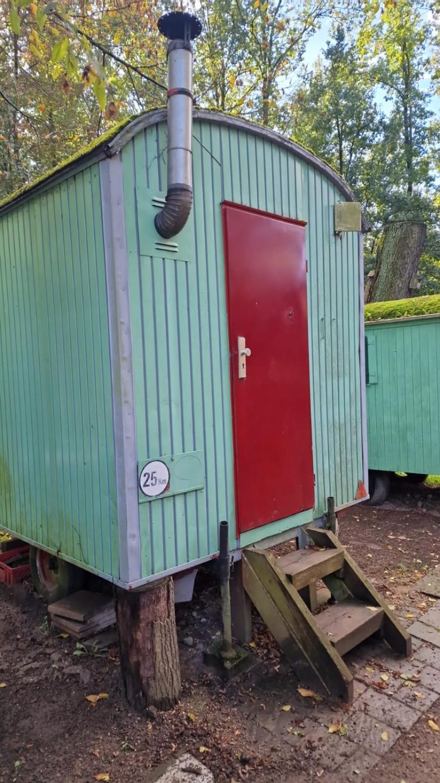 Mobile Home photo 2