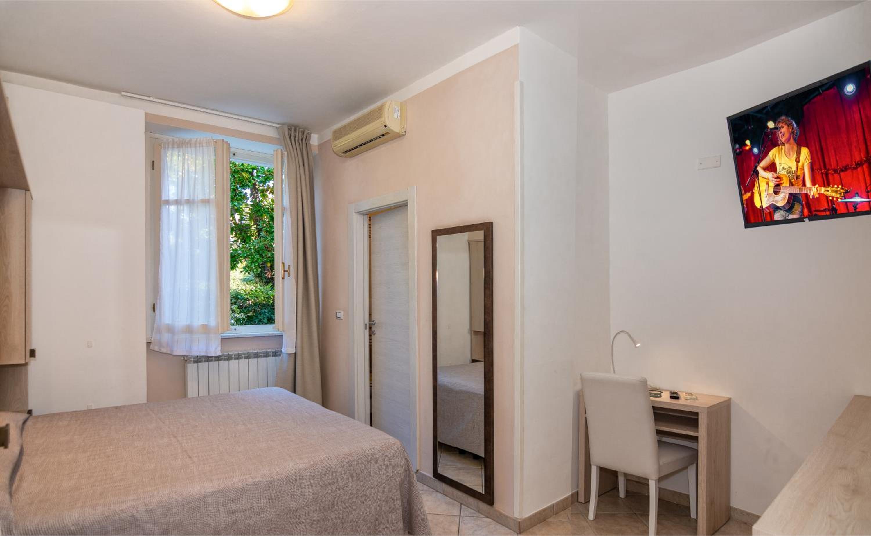 Budget Double Room Ground Floor