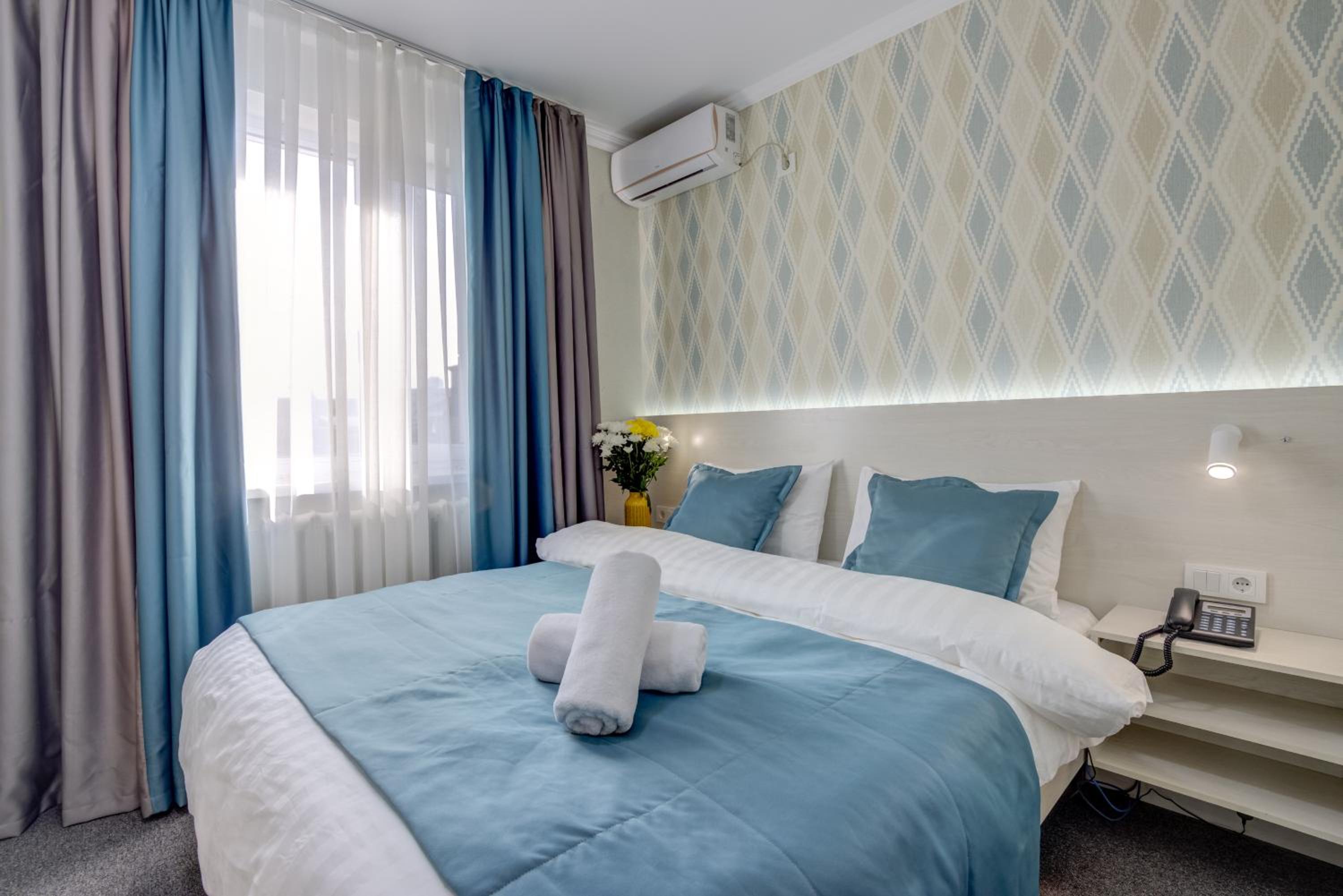 Double Room with Private Bathroom photo 1