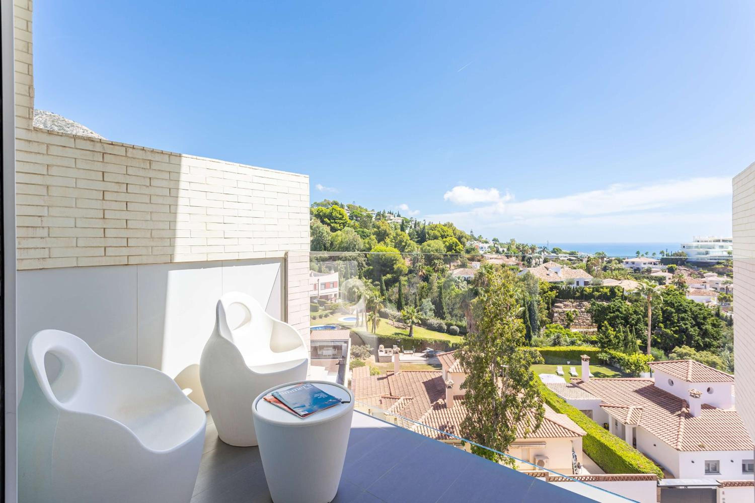 Duplex King Suite with Sea View - Photo 2