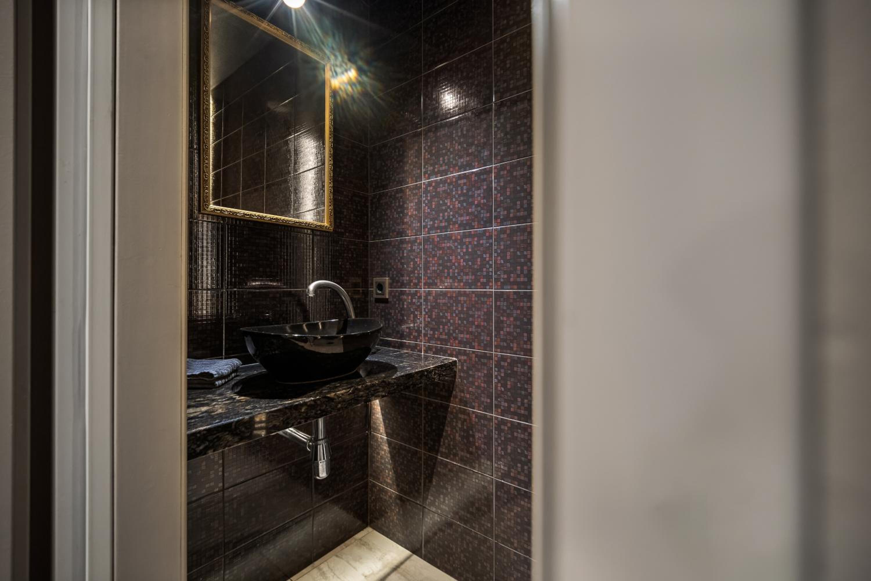 Apartment with Sauna - Photo 3